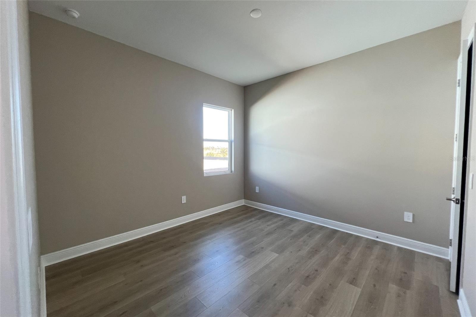 PALMERA AT WELLEN PARK - Residential