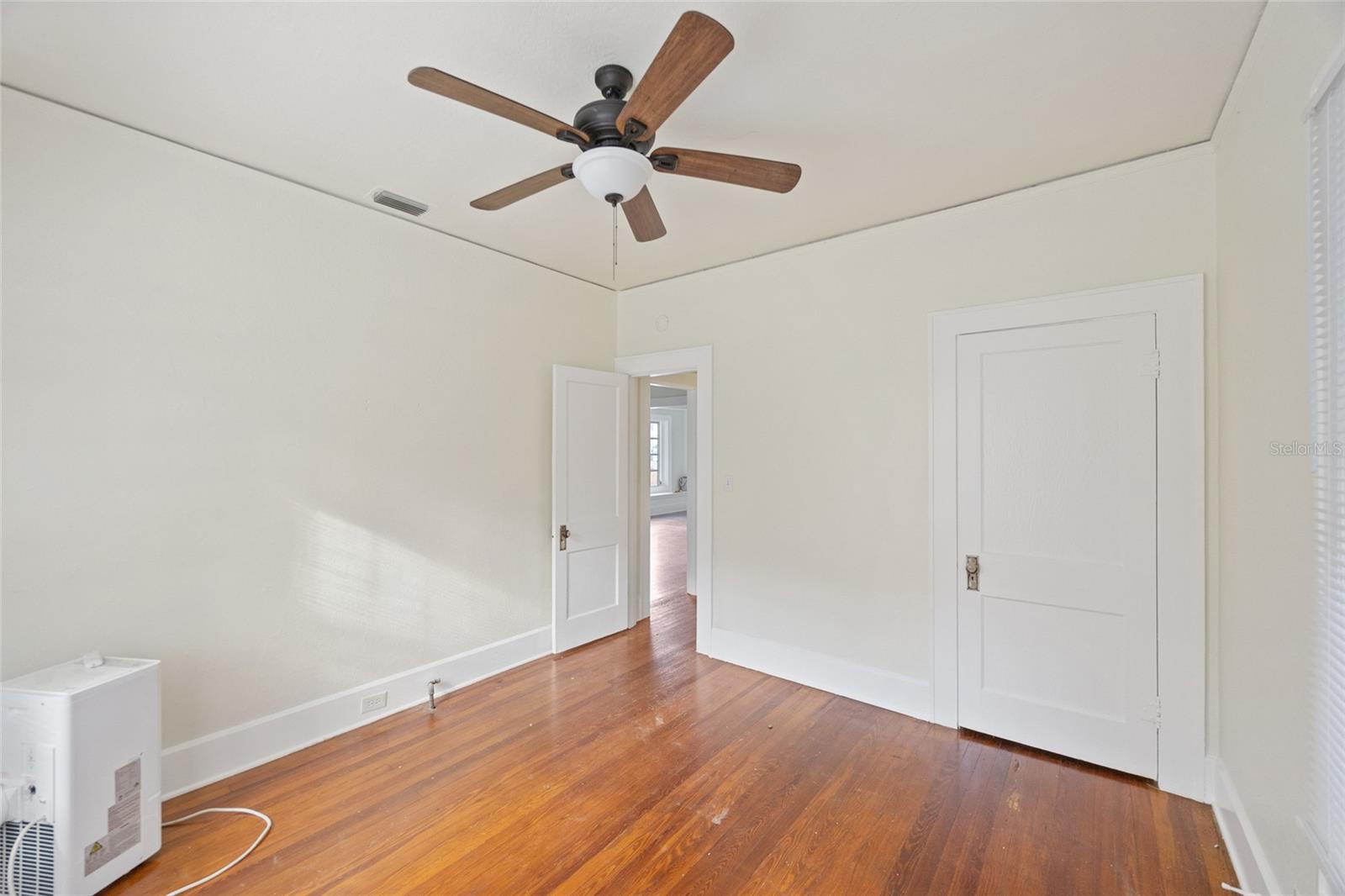 KINYON & WOODS ADD - Residential Income