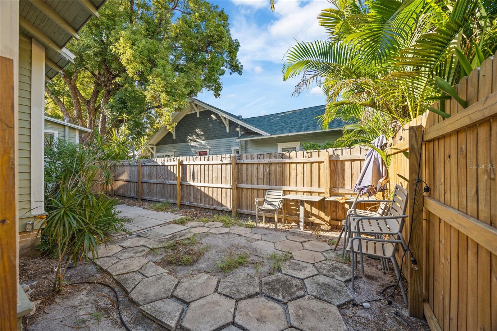 KINYON & WOODS ADD - Residential Income