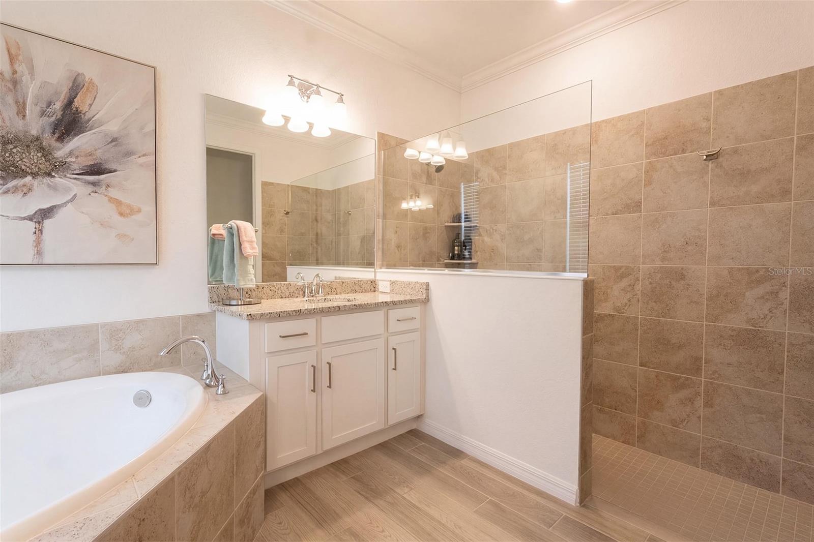 HERITAGE LANDING GOLF & COUNTRY CLUB - Residential