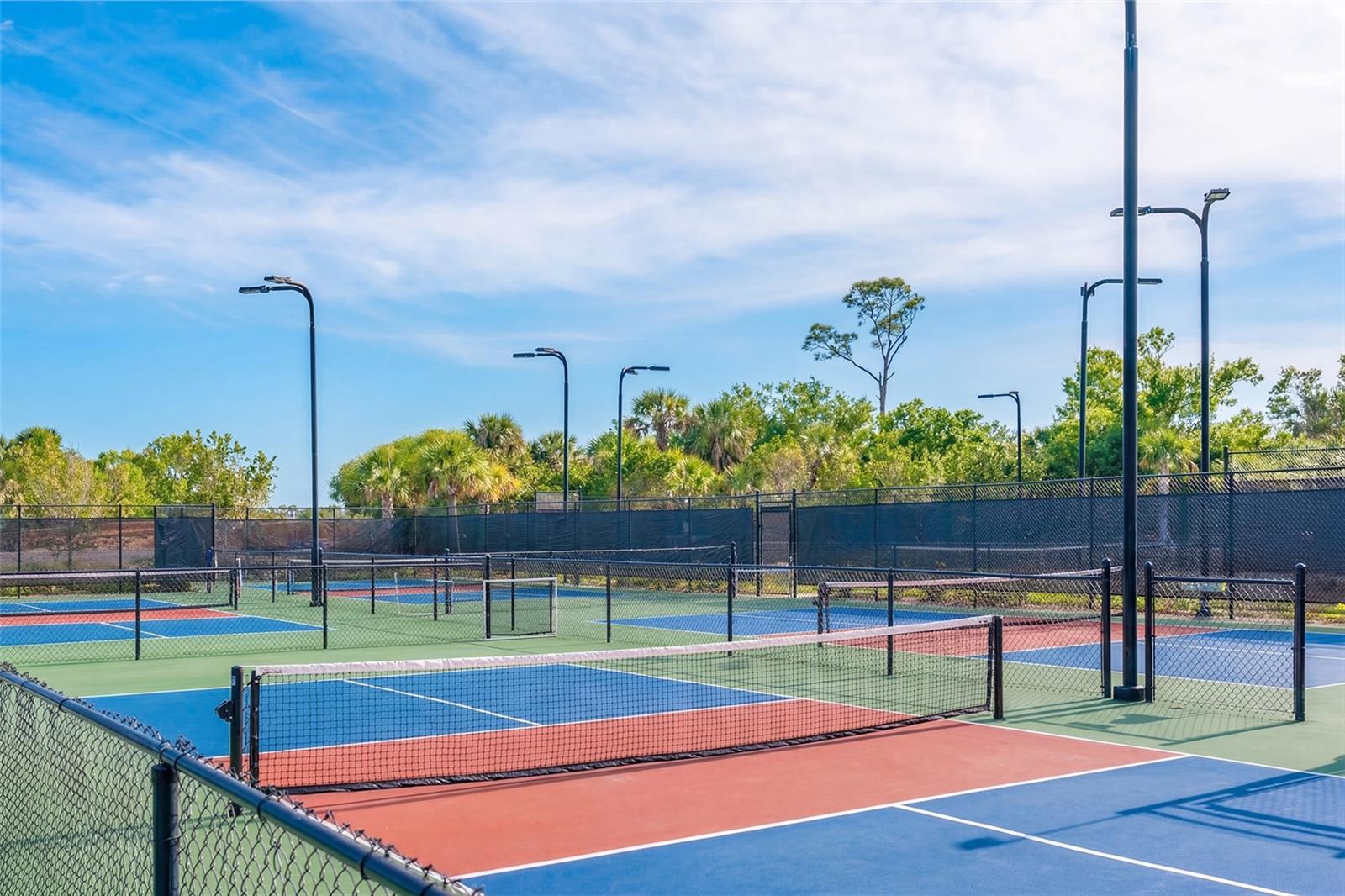 HERITAGE LANDING GOLF & COUNTRY CLUB - Residential