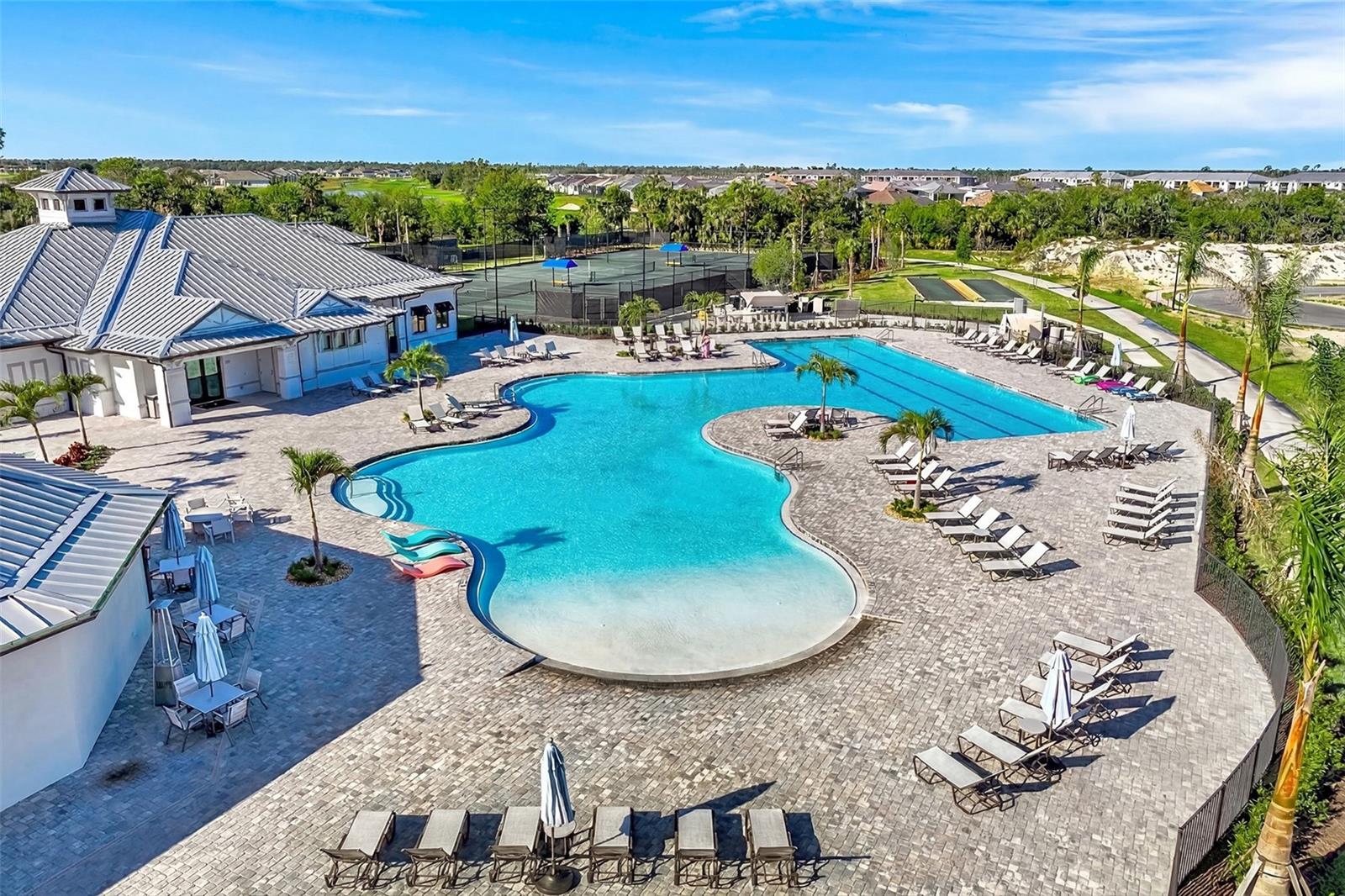 HERITAGE LANDING GOLF & COUNTRY CLUB - Residential