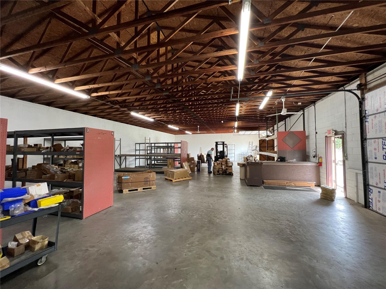 This 4,000 square foot vacant warehouse is an excellent opportunity for distribution and light manufacturing. The property is located along a quiet cul-de-sac just three minutes from the I-75/Hwy 40 interchange. Gated and fenced, this well-maintained warehouse was reroofed in 2018 and features a 12' clear span ceiling, two 12x10 roll up doors, two offices and a restroom.
Move In Ready
Close to I-75
Fenced and Gated Yard
Two Ground Level Roll-Up Doors
Clear-Span