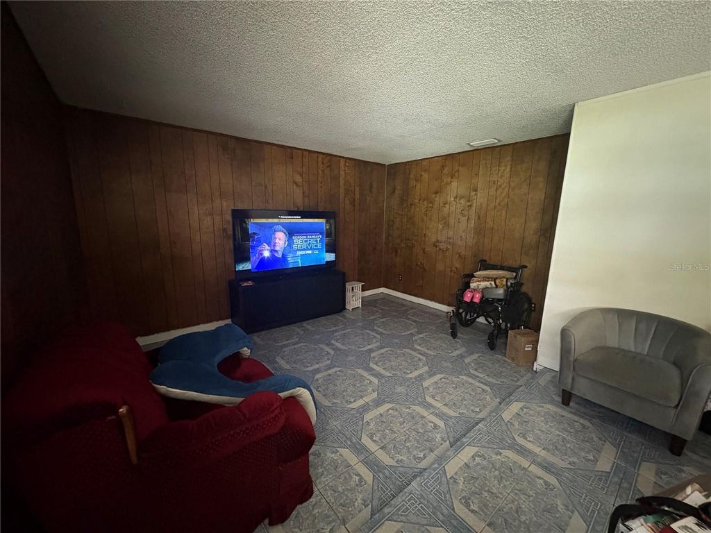 Photo of 6513 Runningwoods Drive, Tampa, FL 33634 (MLS # TB8455114)