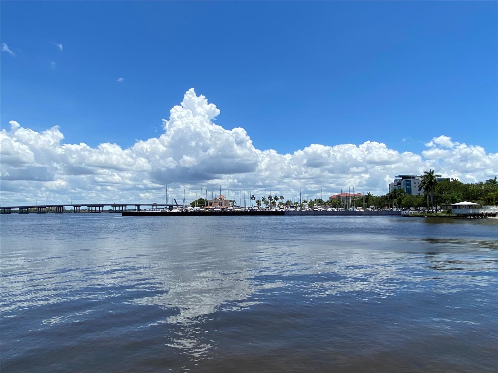 RIVER OAKS APTS SEC A - Residential Lease