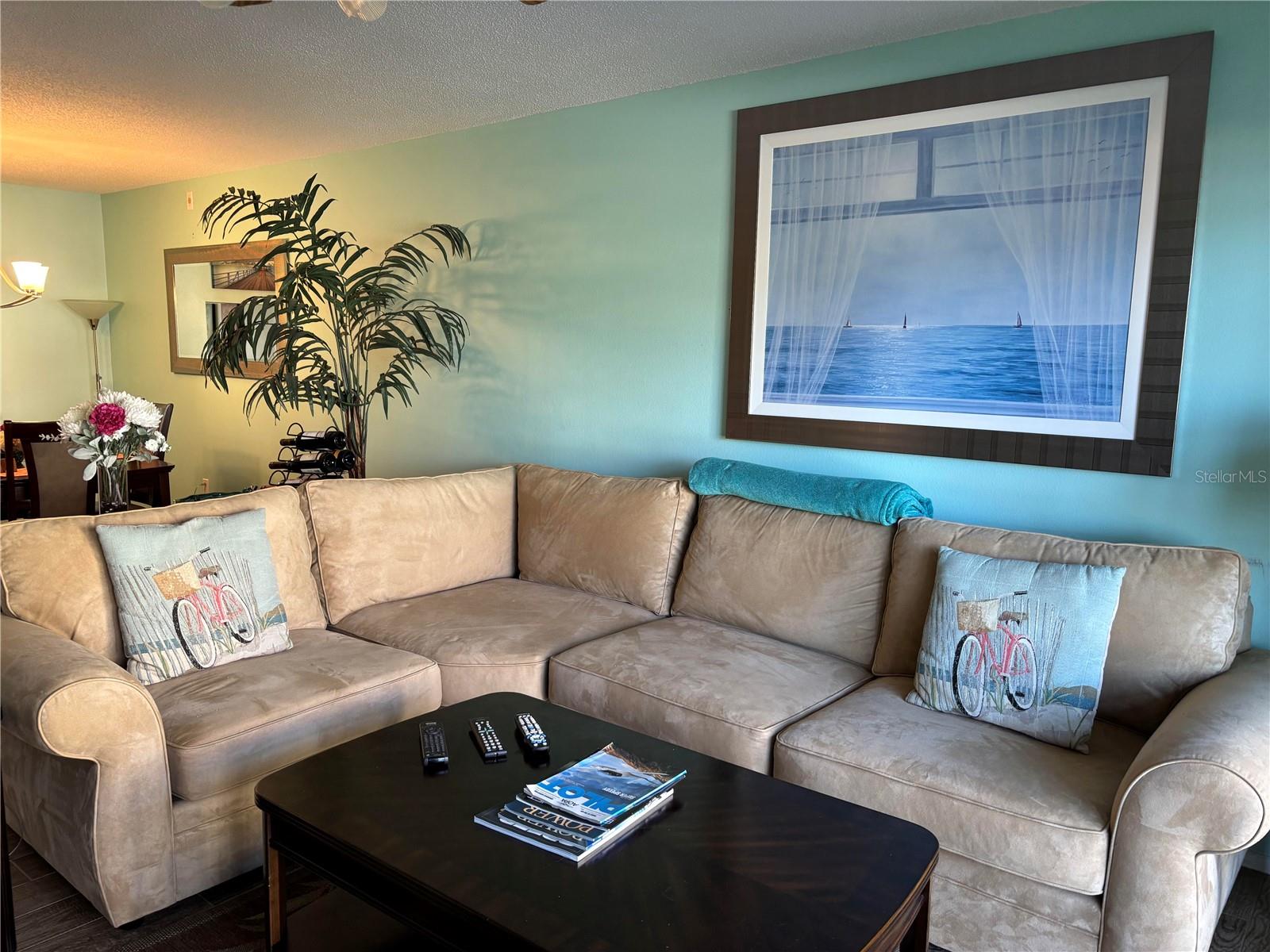 RIVER OAKS APTS SEC A - Residential Lease