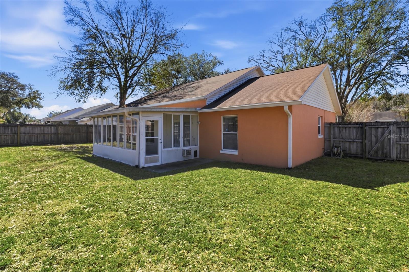 HEATHER GLEN - Residential