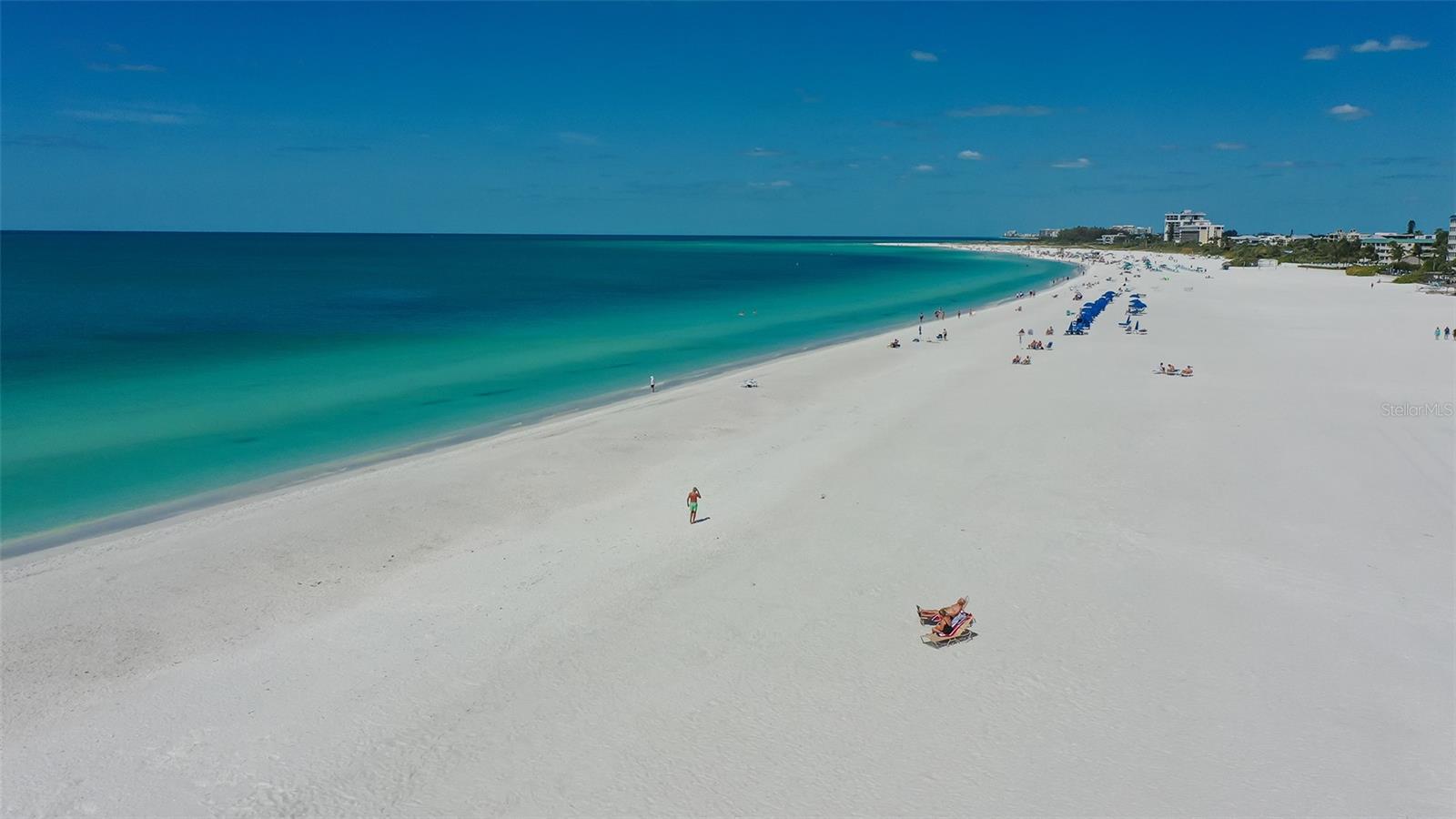 LIDO BEACH CLUB - Residential