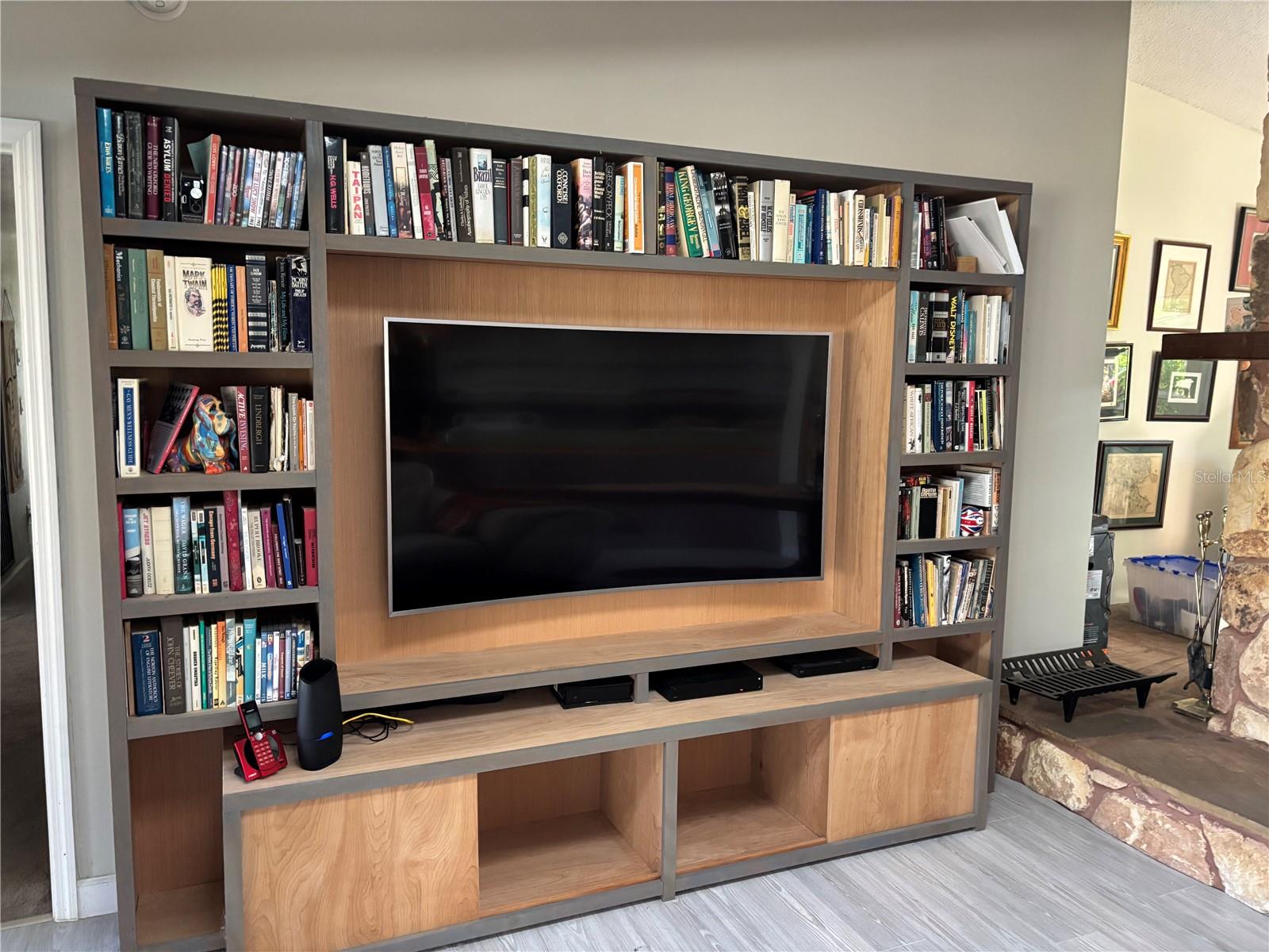 BAY COVE ESTATES - Residential