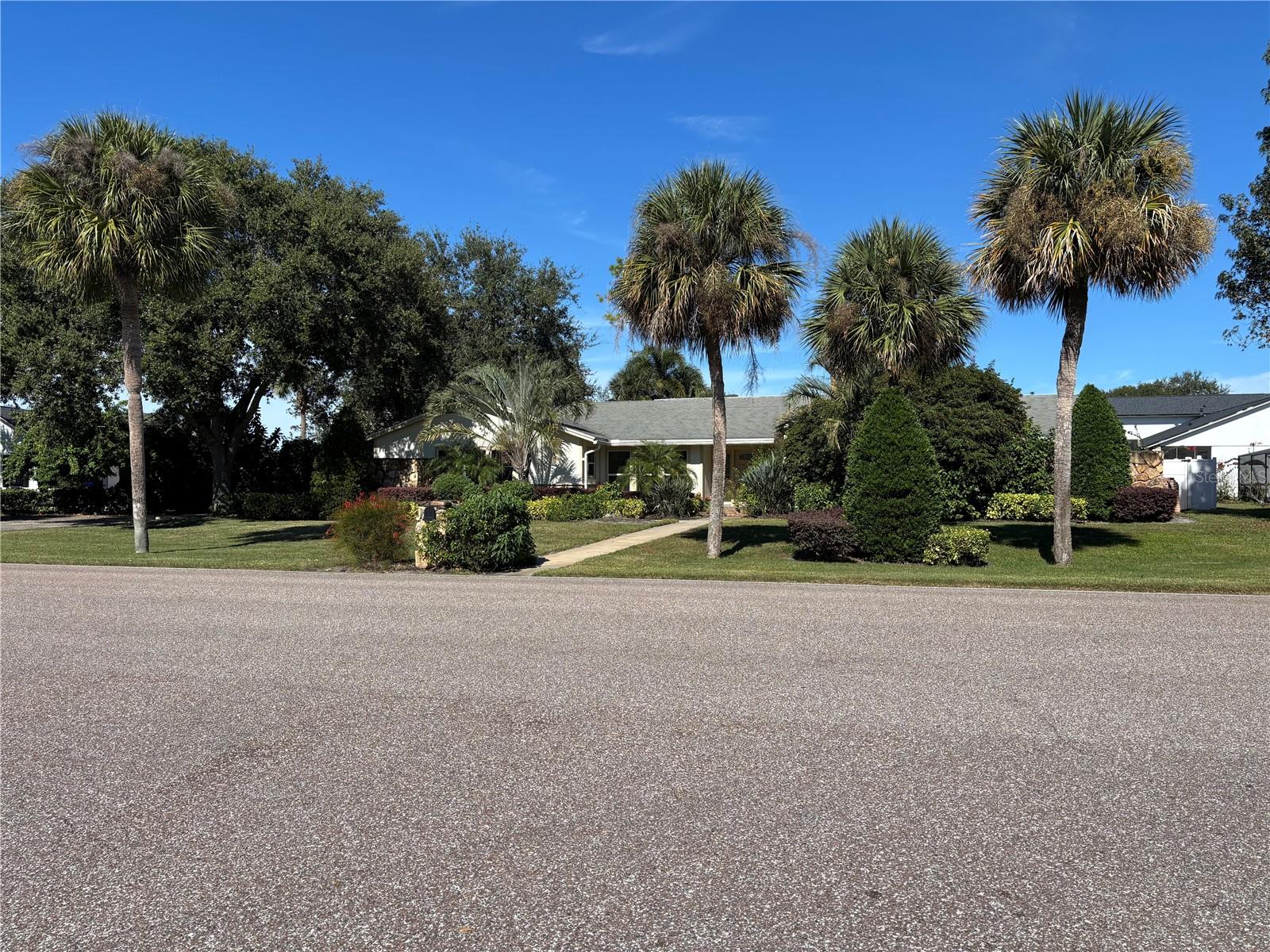 BAY COVE ESTATES - Residential