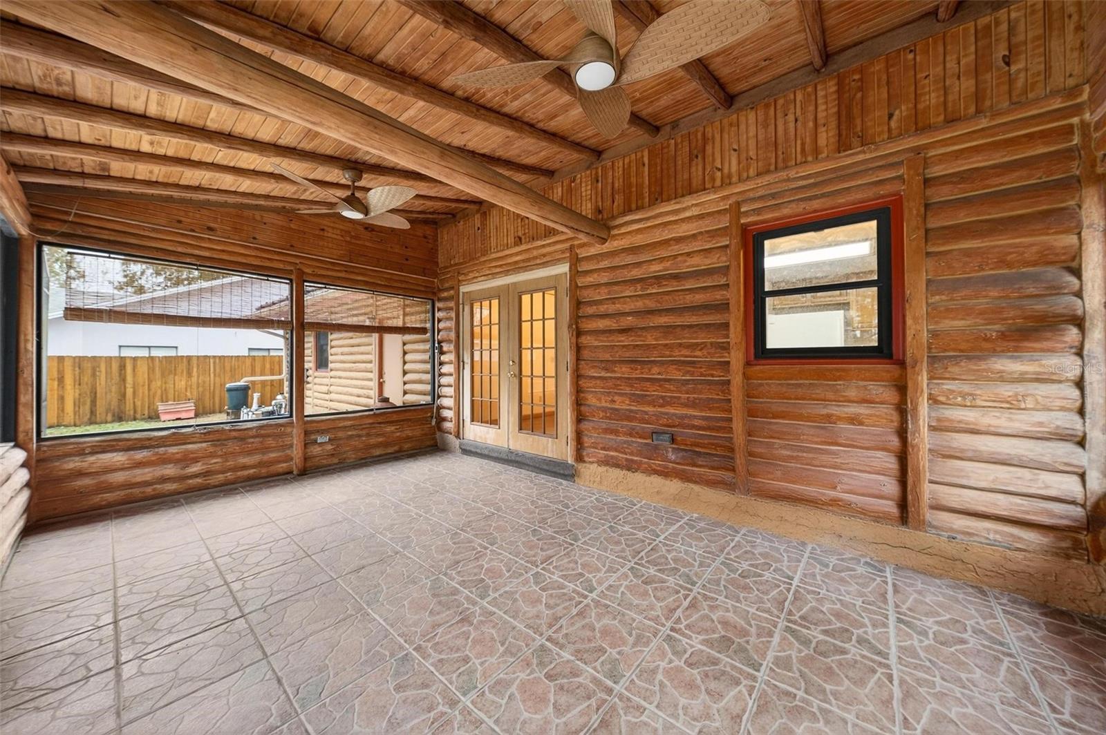 SANLANDO SPGS - Residential