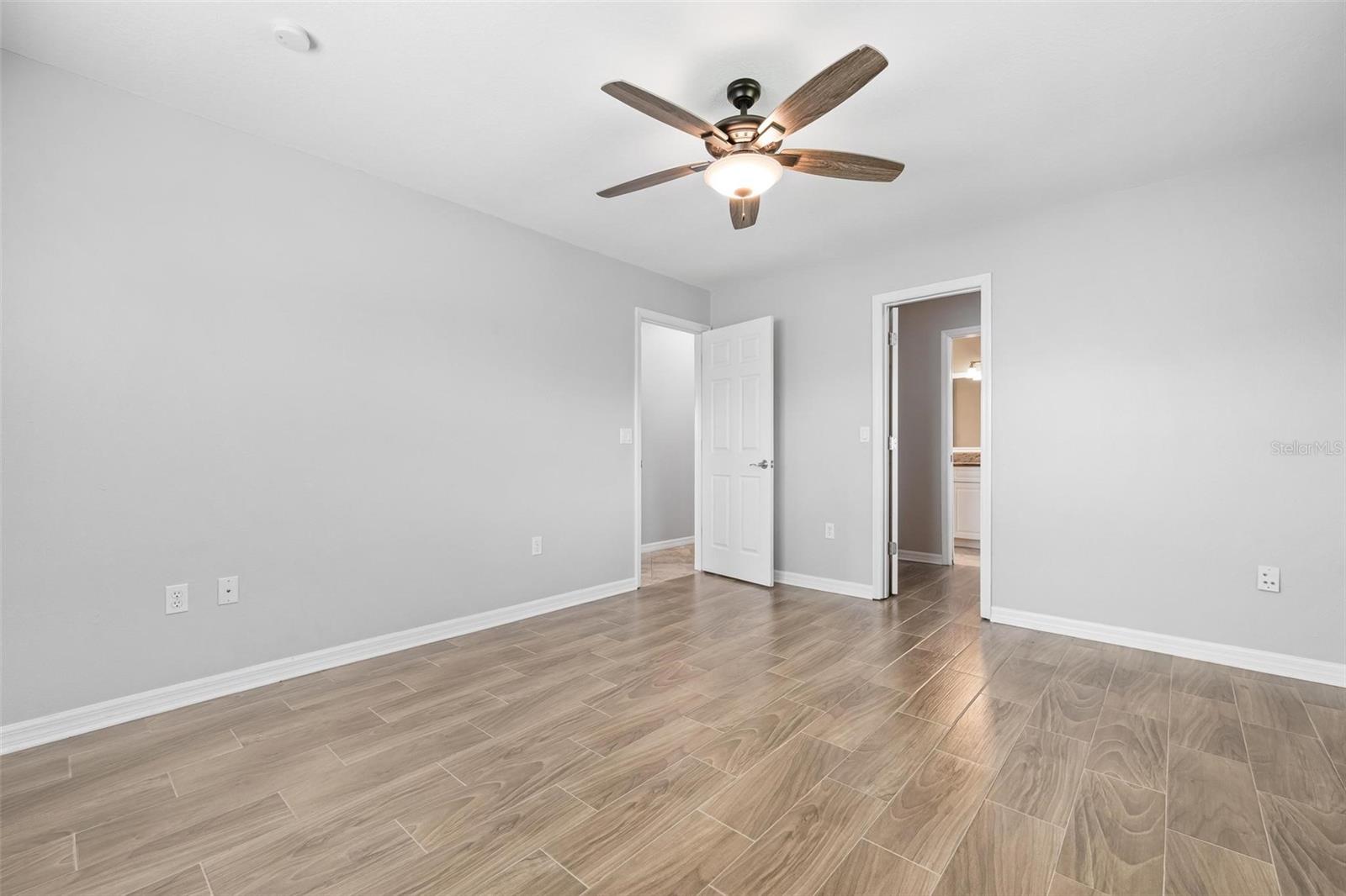 SARASOTA SPGS - Residential Lease