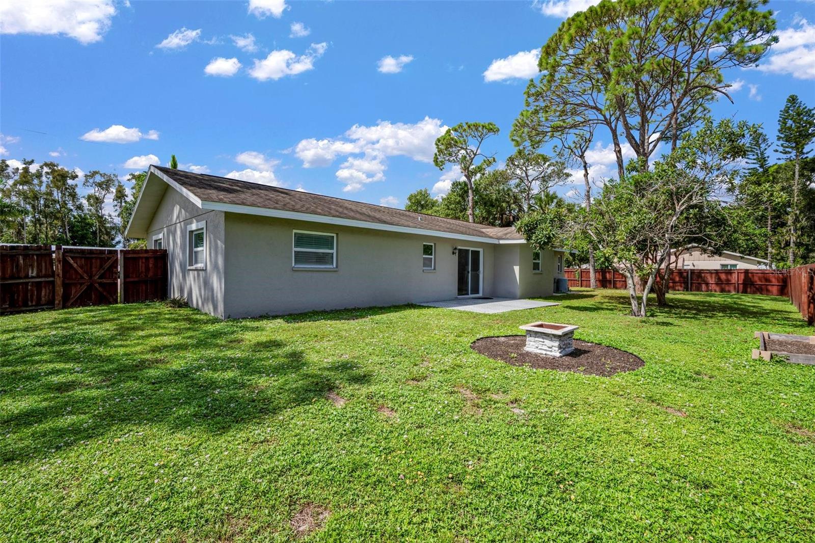 SARASOTA SPGS - Residential Lease