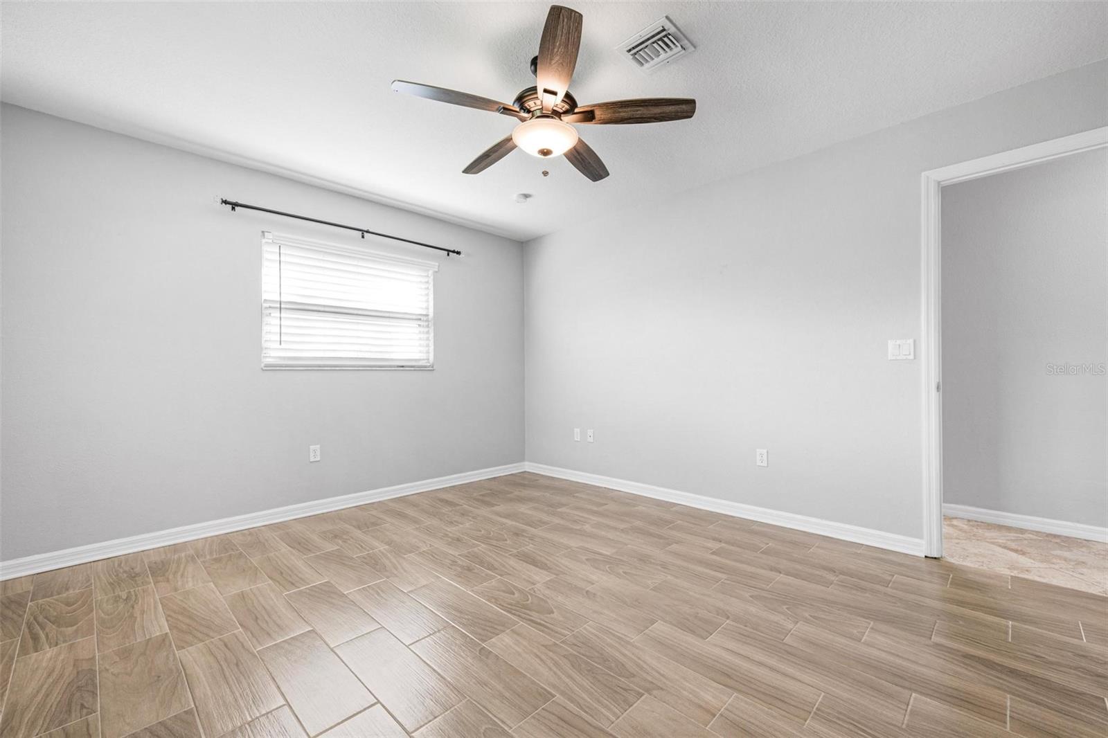 SARASOTA SPGS - Residential Lease