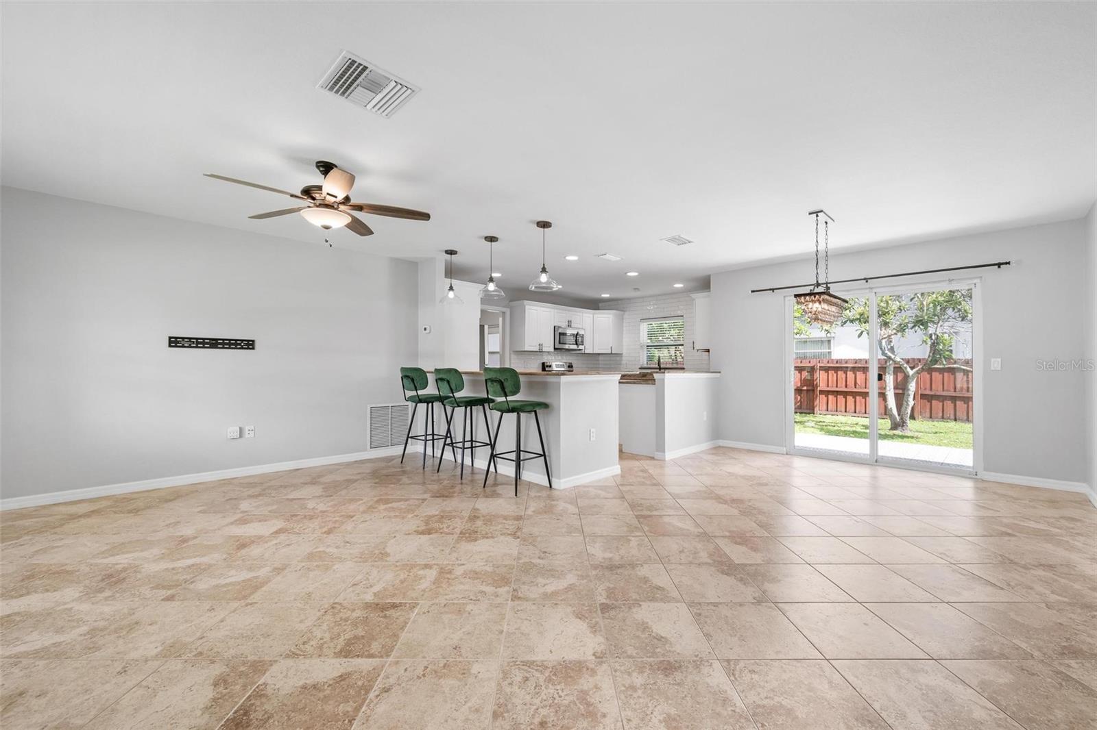 SARASOTA SPGS - Residential Lease
