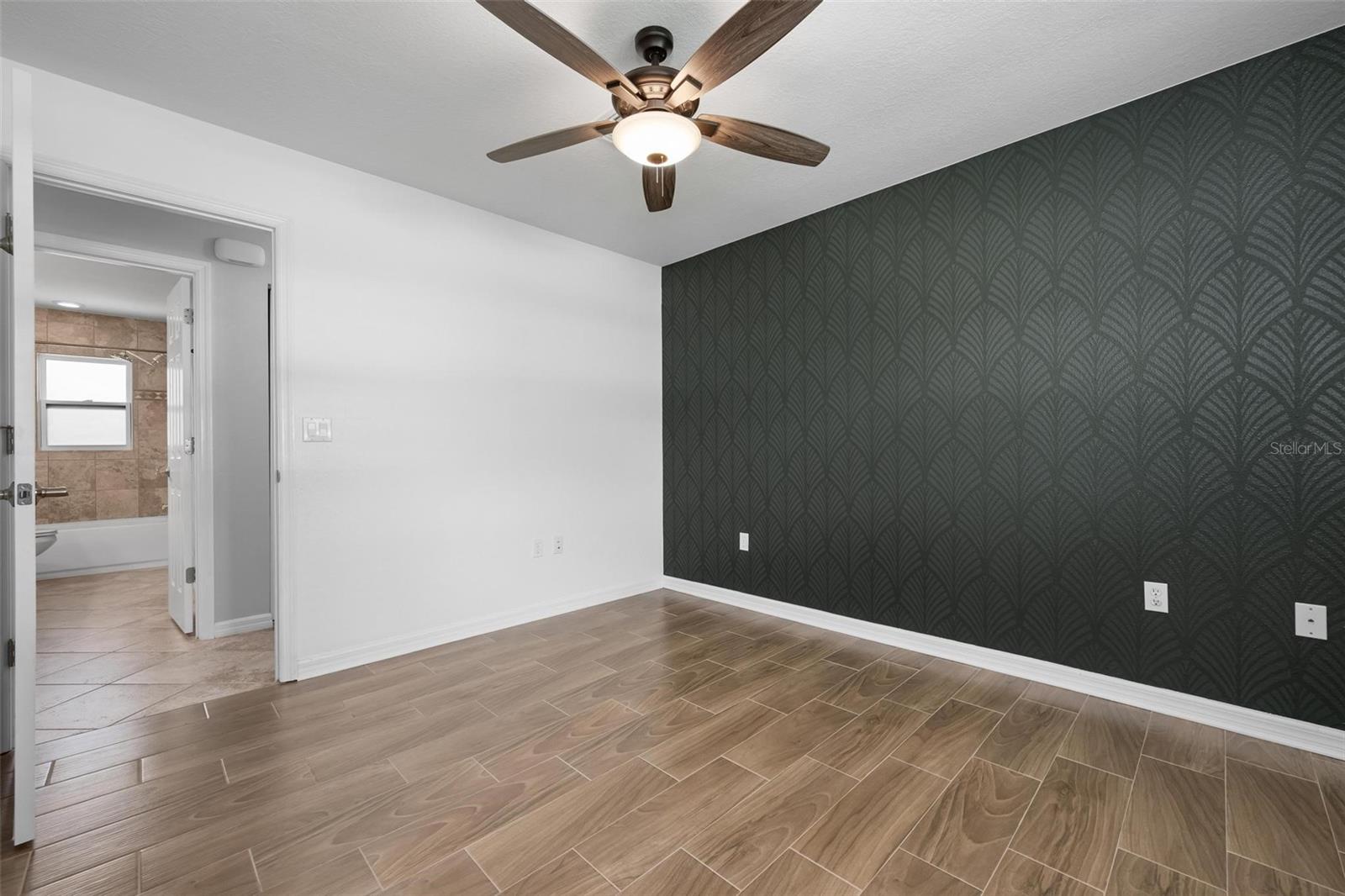 SARASOTA SPGS - Residential Lease