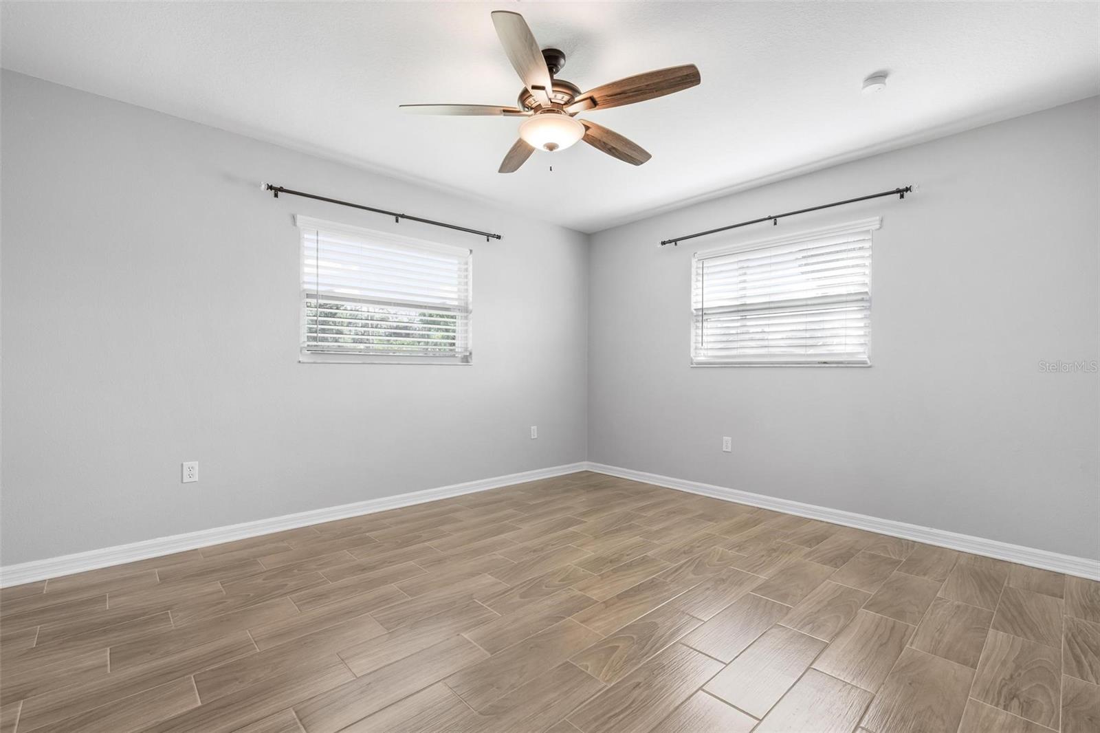 SARASOTA SPGS - Residential Lease