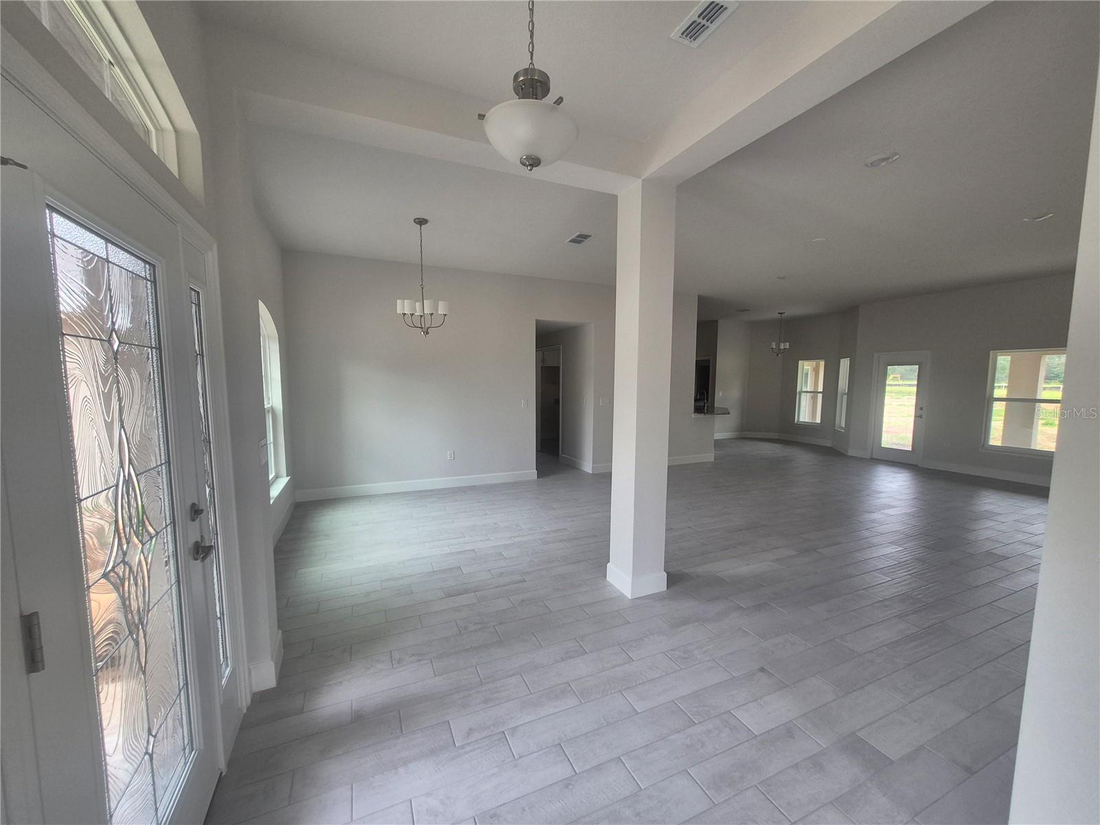 HILL COUNTRY ESTATES - Residential