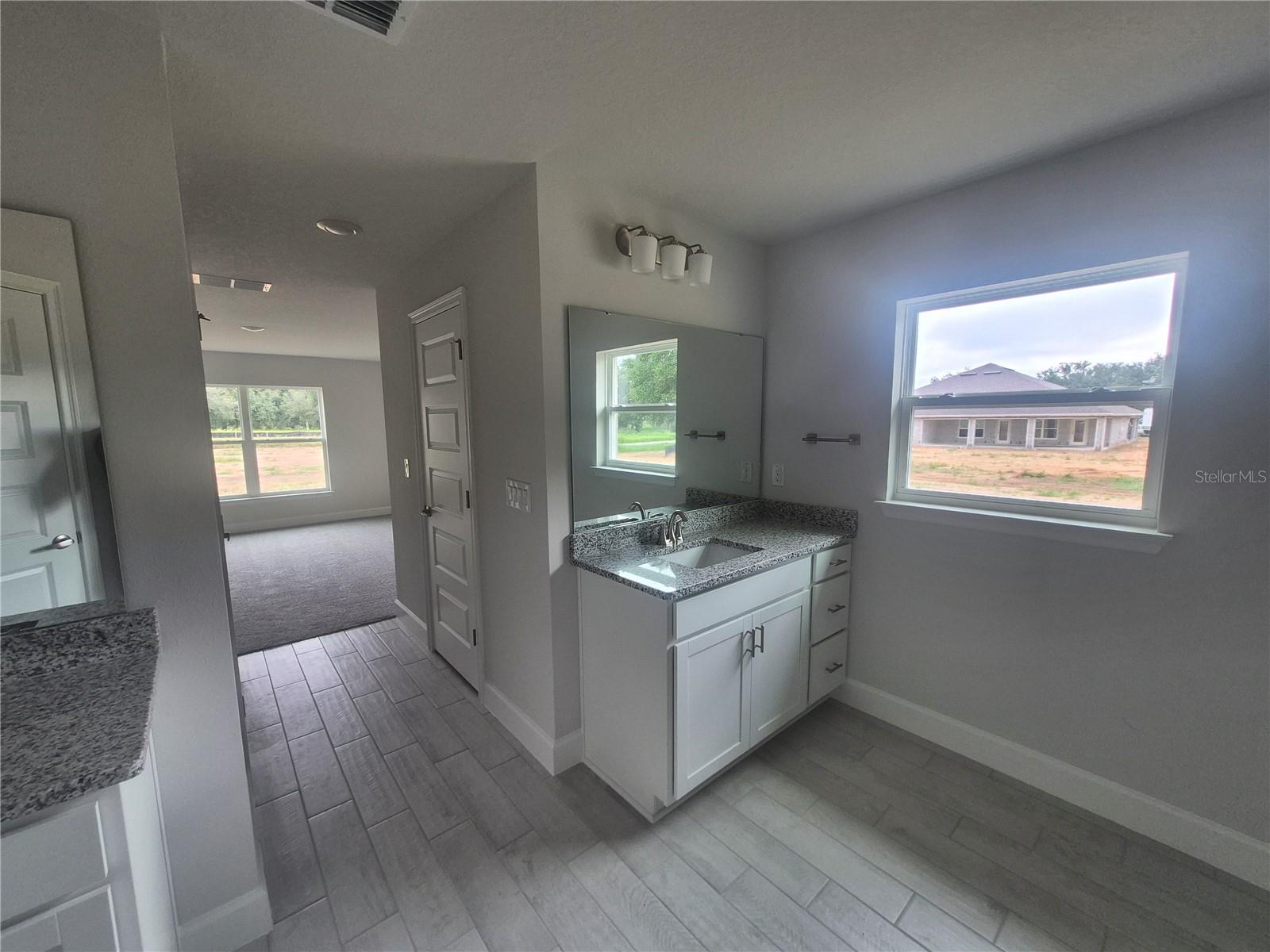 HILL COUNTRY ESTATES - Residential