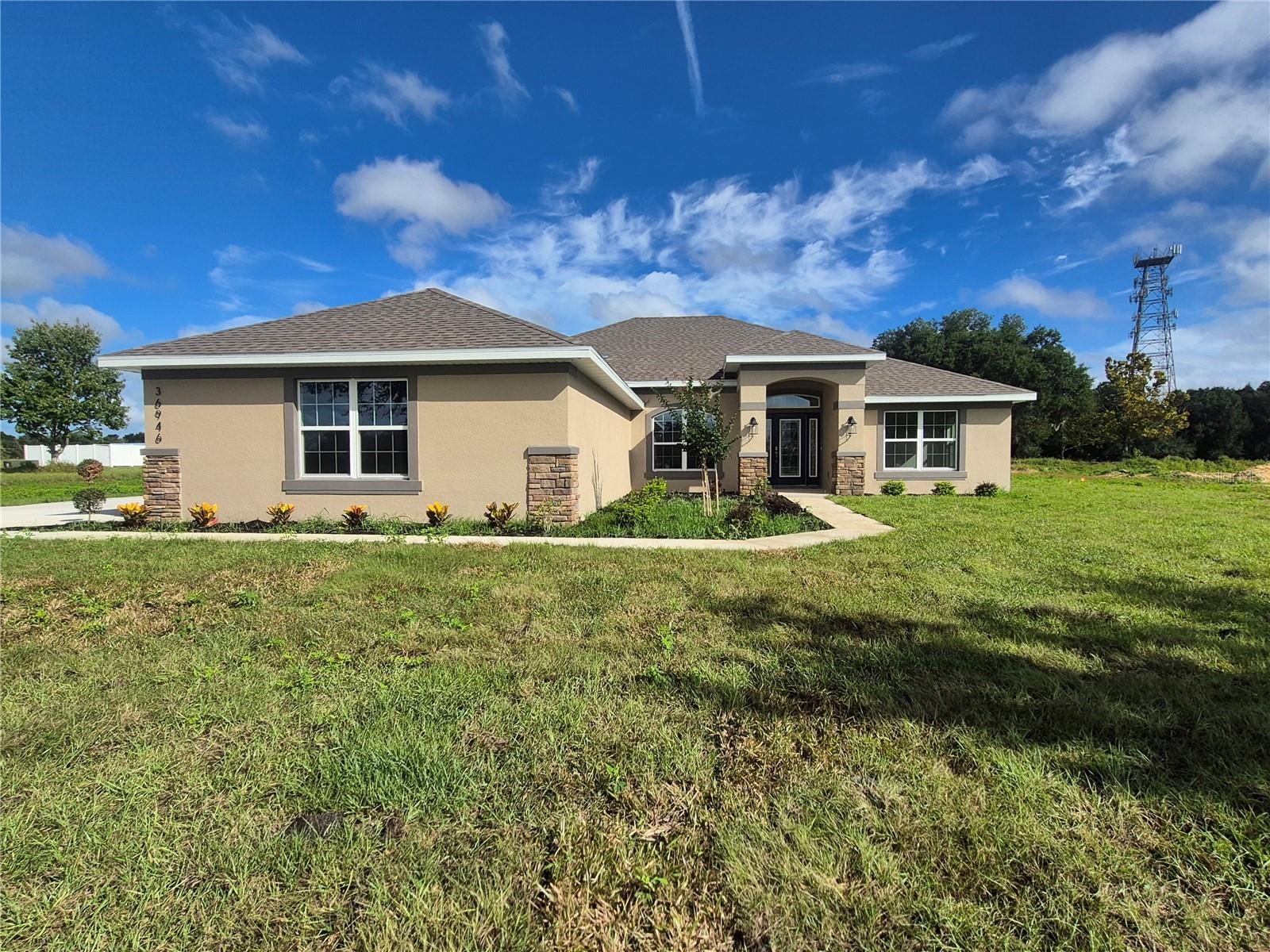 HILL COUNTRY ESTATES - Residential