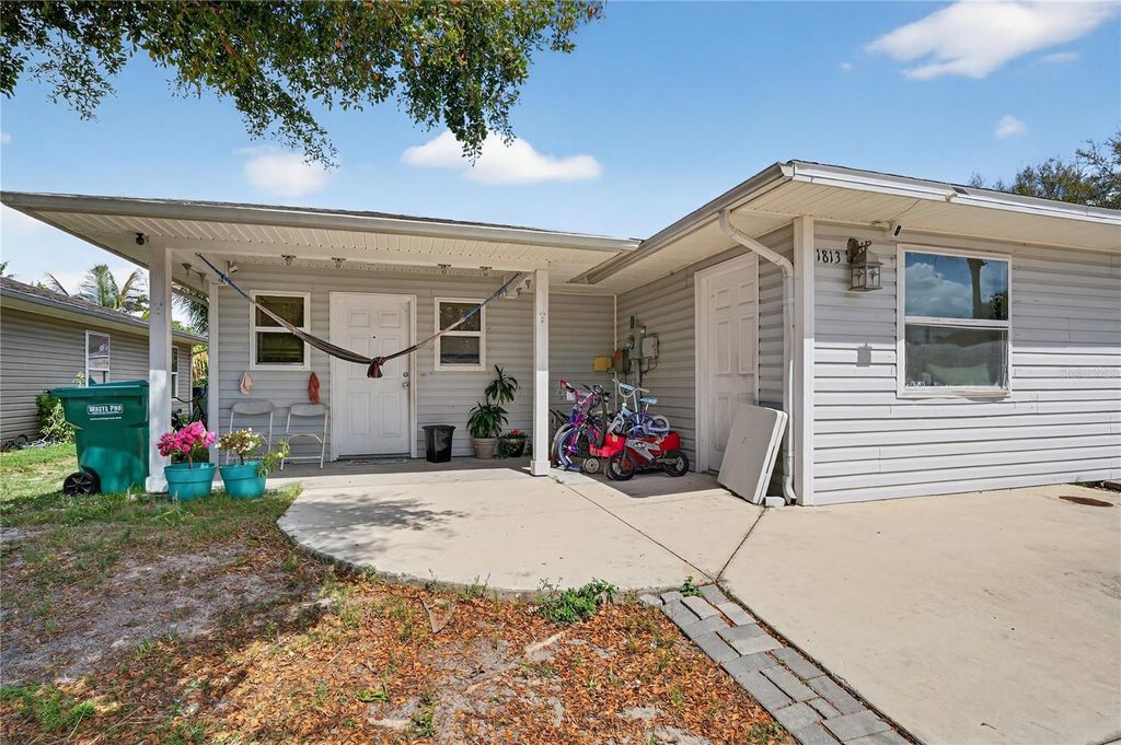 Photo of 1813 Lincoln Avenue, Immokalee, FL 34142 (MLS # C7524399)
