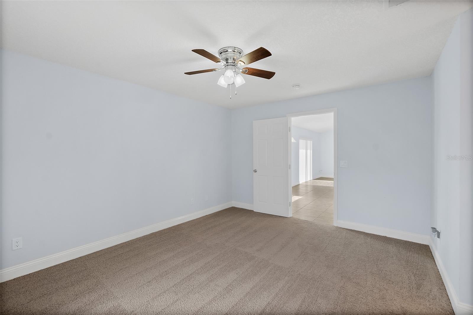 LEHIGH WOODS - Residential