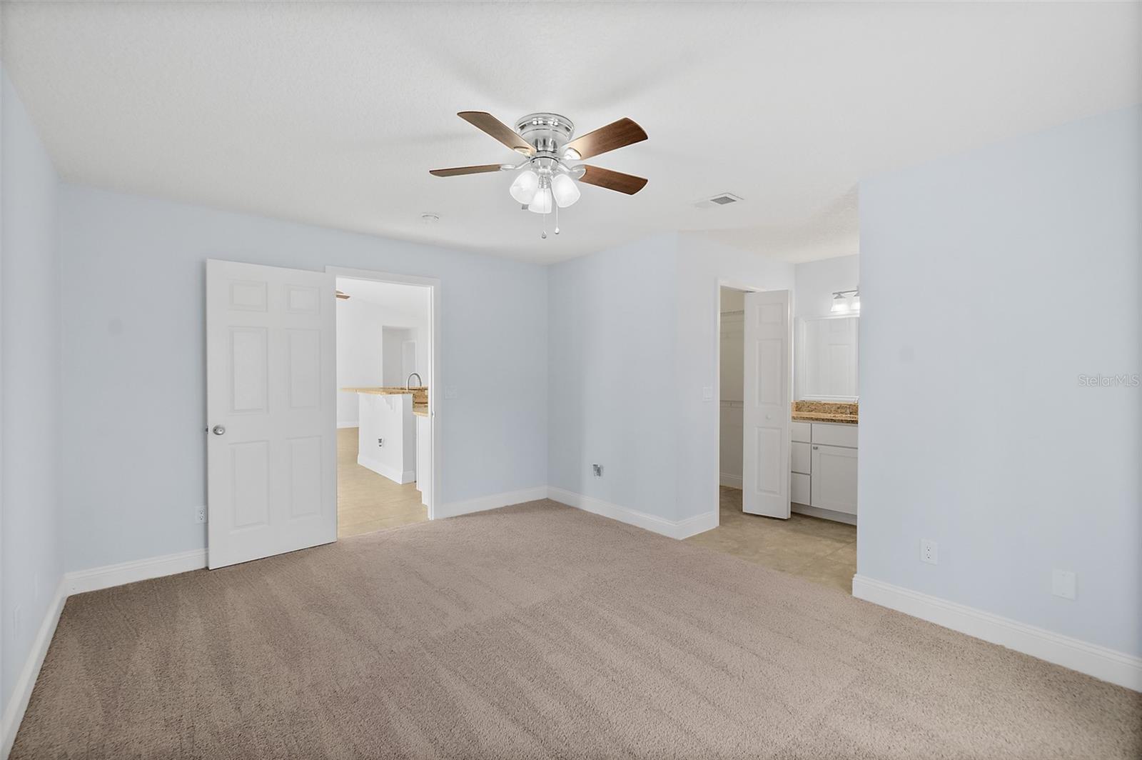 LEHIGH WOODS - Residential