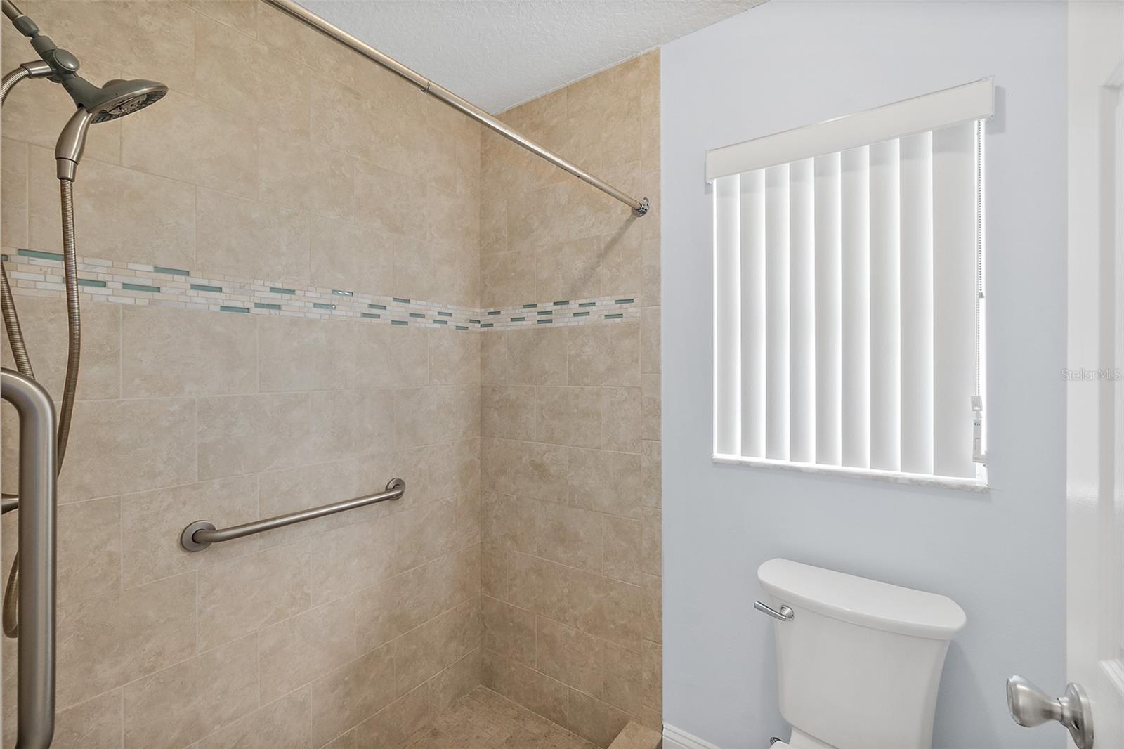 LEHIGH WOODS - Residential