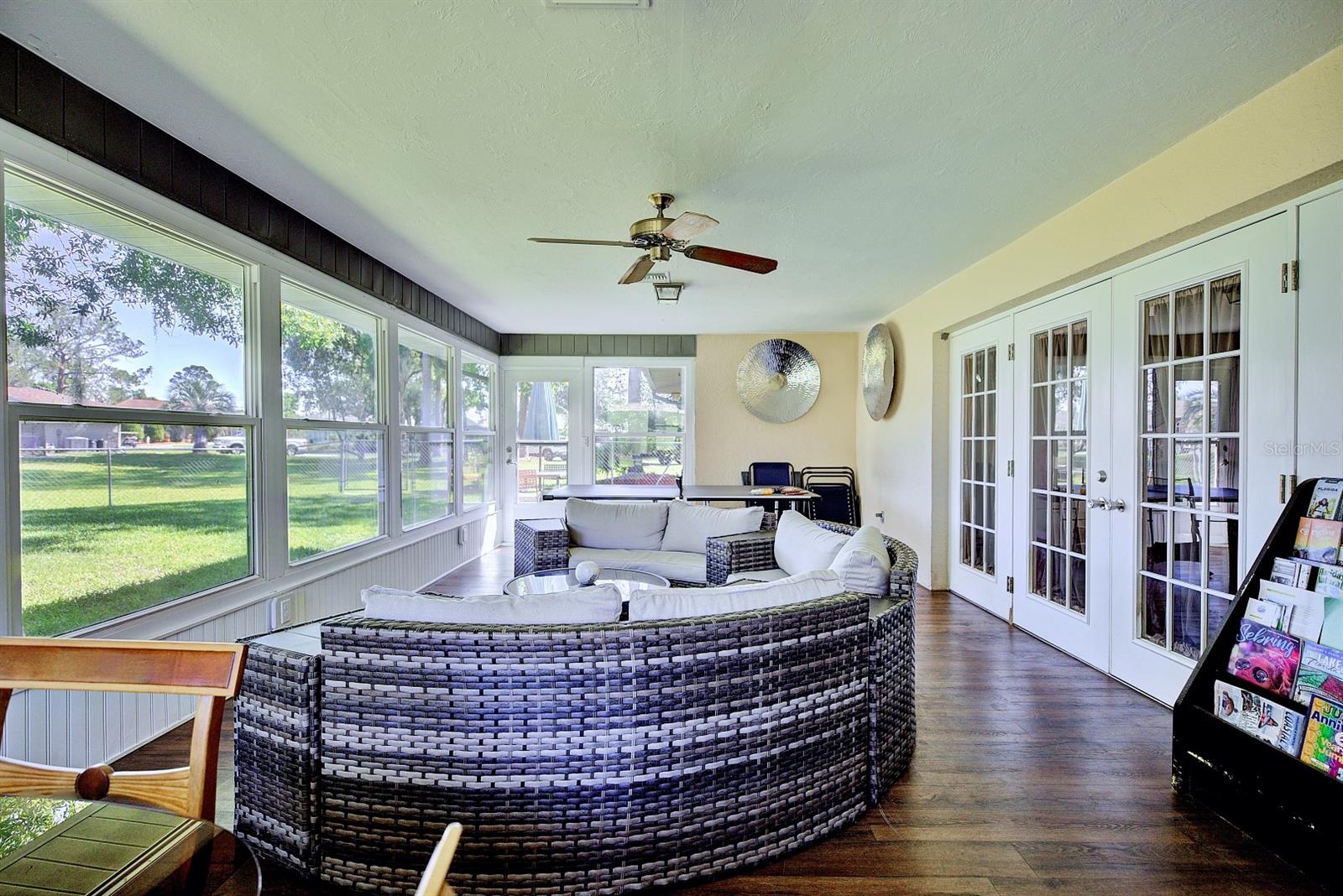 GOLF HAMMOCK - Residential