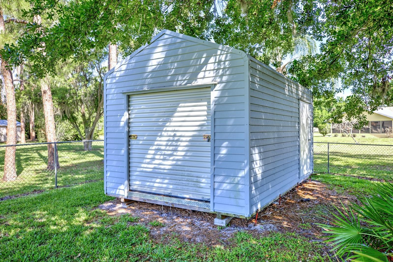 GOLF HAMMOCK - Residential