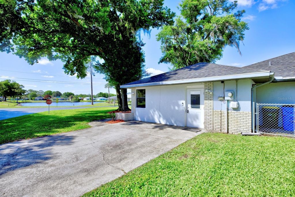 Photo of 3601 Divot Road, Sebring, FL 33872 (MLS # C7526033)