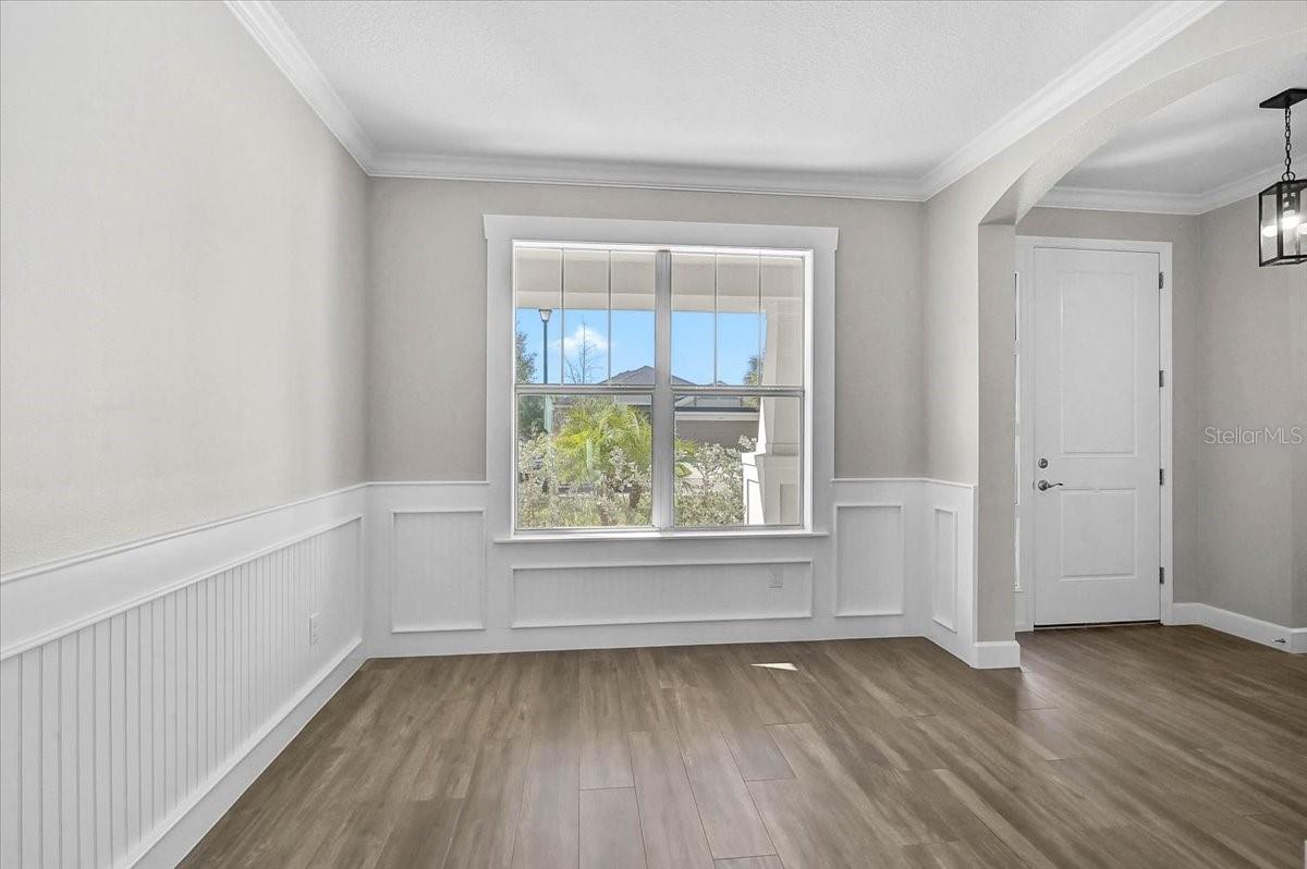 ARBOR LAKES ON PALMER RANCH - Residential