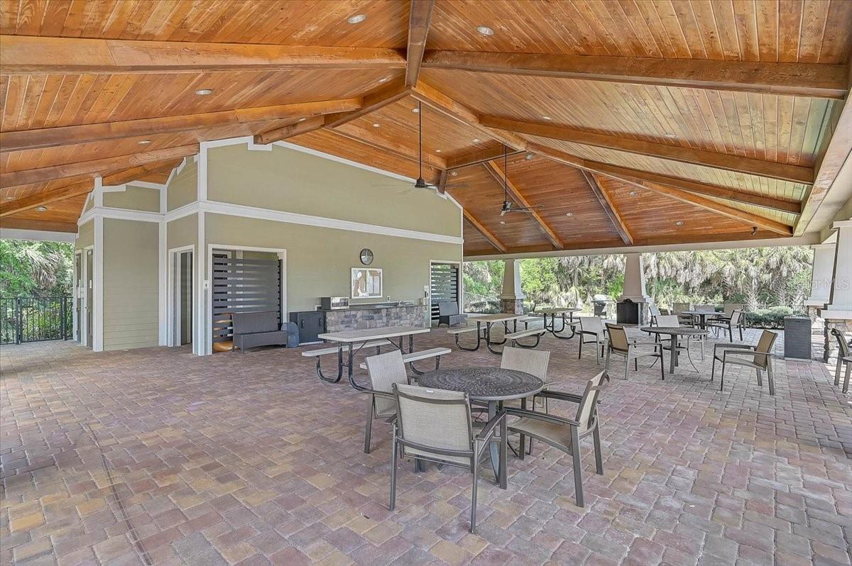 ARBOR LAKES ON PALMER RANCH - Residential