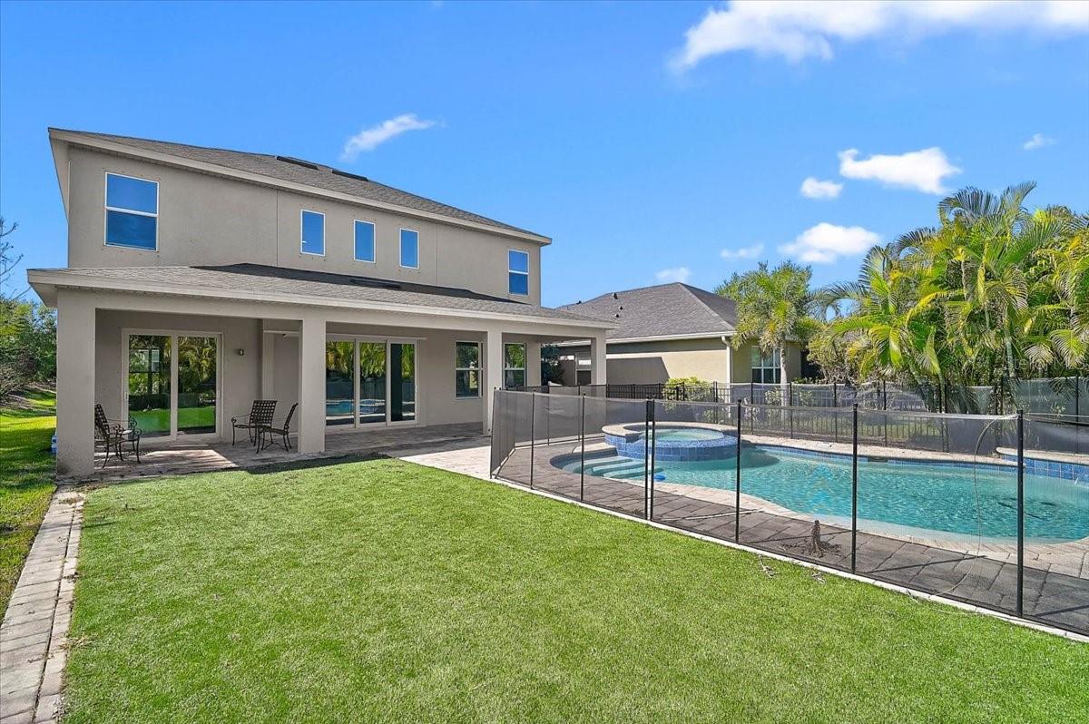 ARBOR LAKES ON PALMER RANCH - Residential