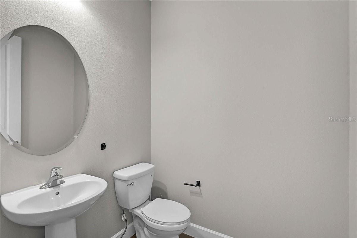 ARBOR LAKES ON PALMER RANCH - Residential