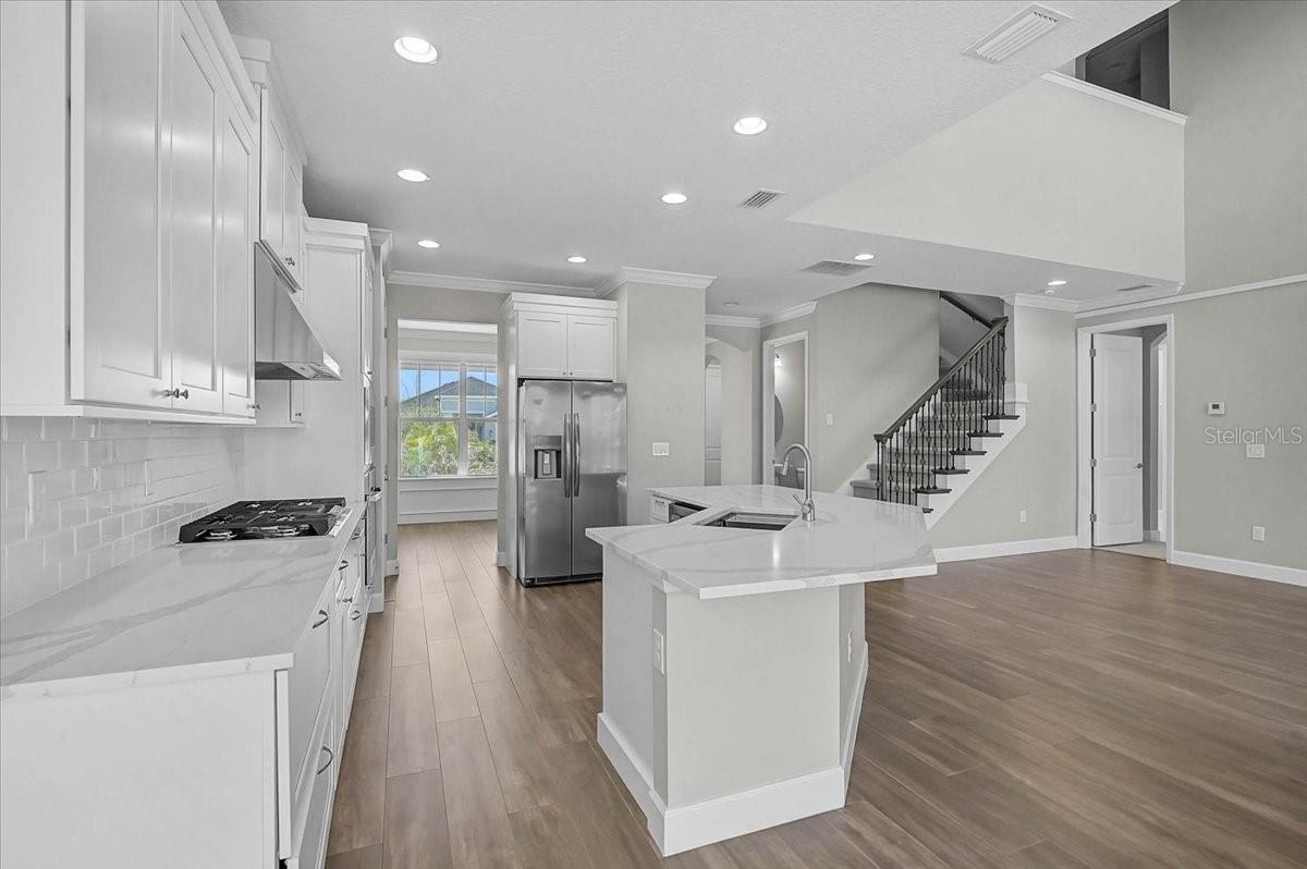 ARBOR LAKES ON PALMER RANCH - Residential