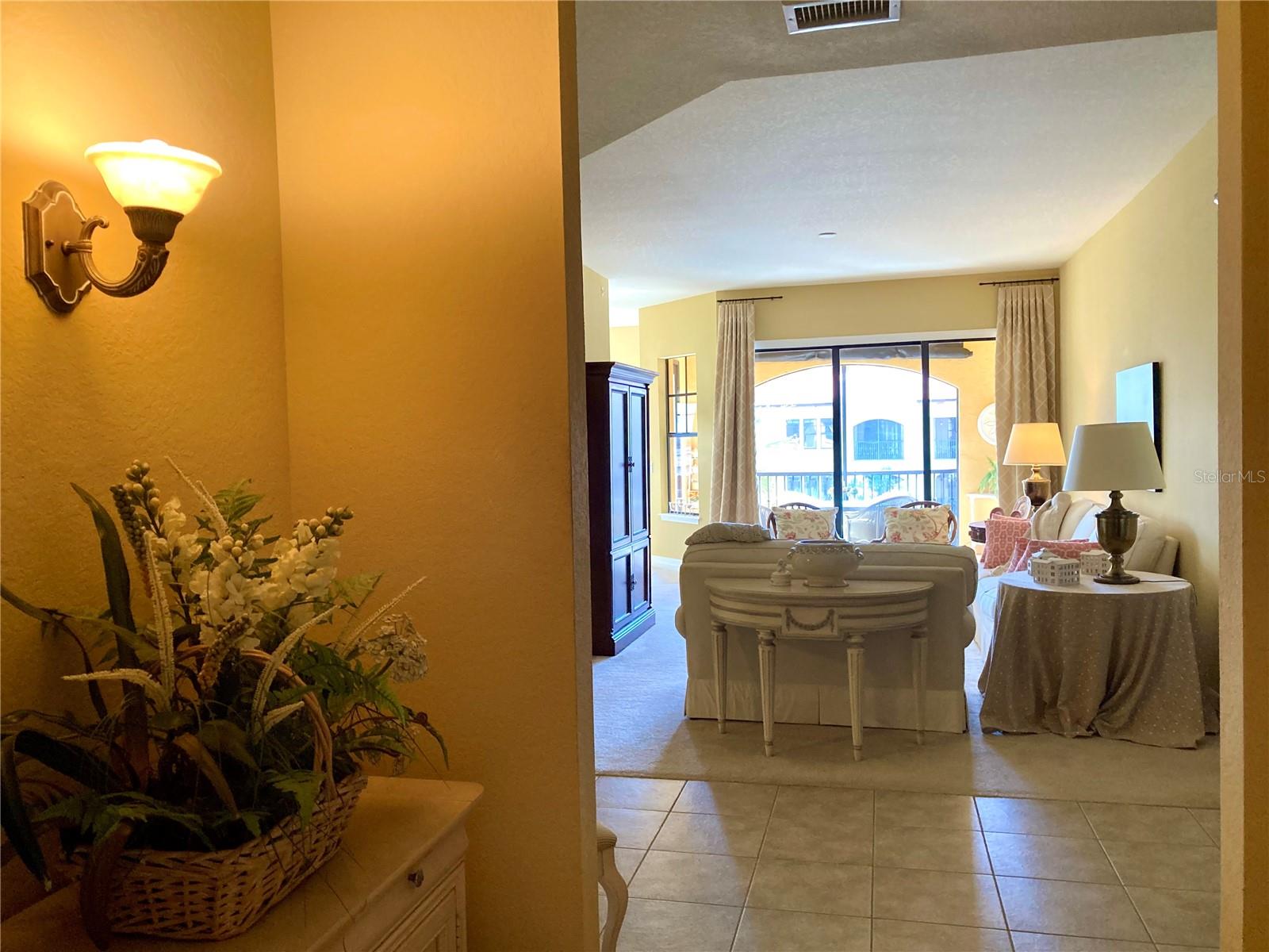 96 VIVANTE BOULEVARD 9647