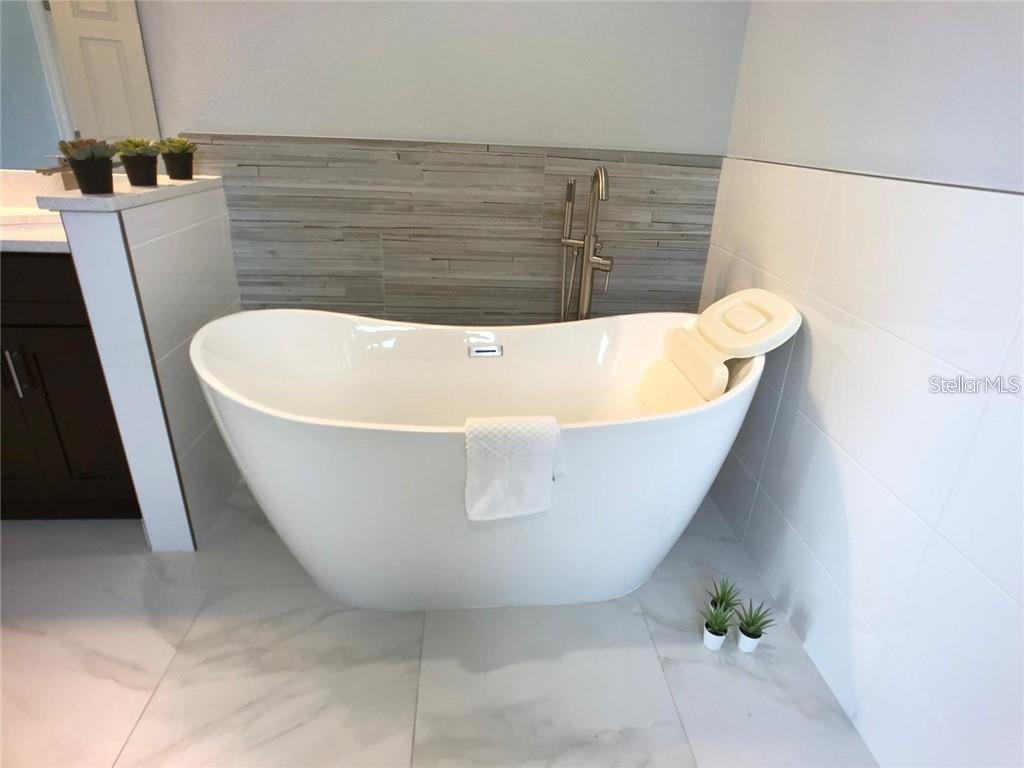 POINCIANA NBRHD 04 VILLAGE 07 - Residential Lease