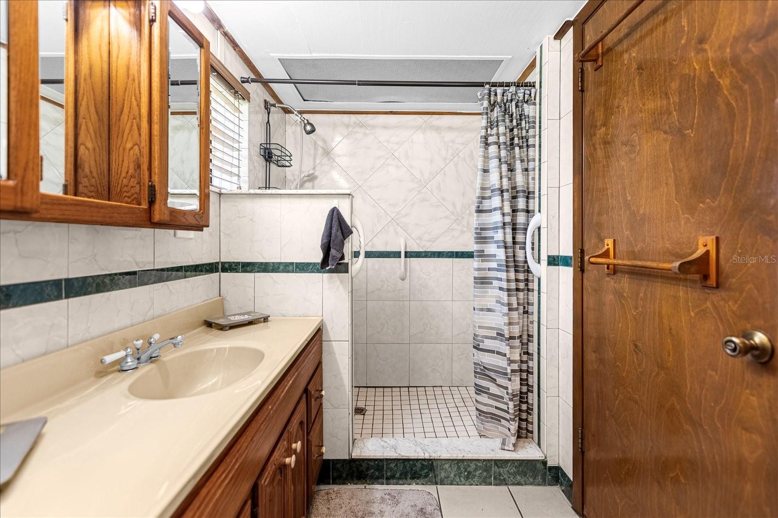 NORRIS - Residential