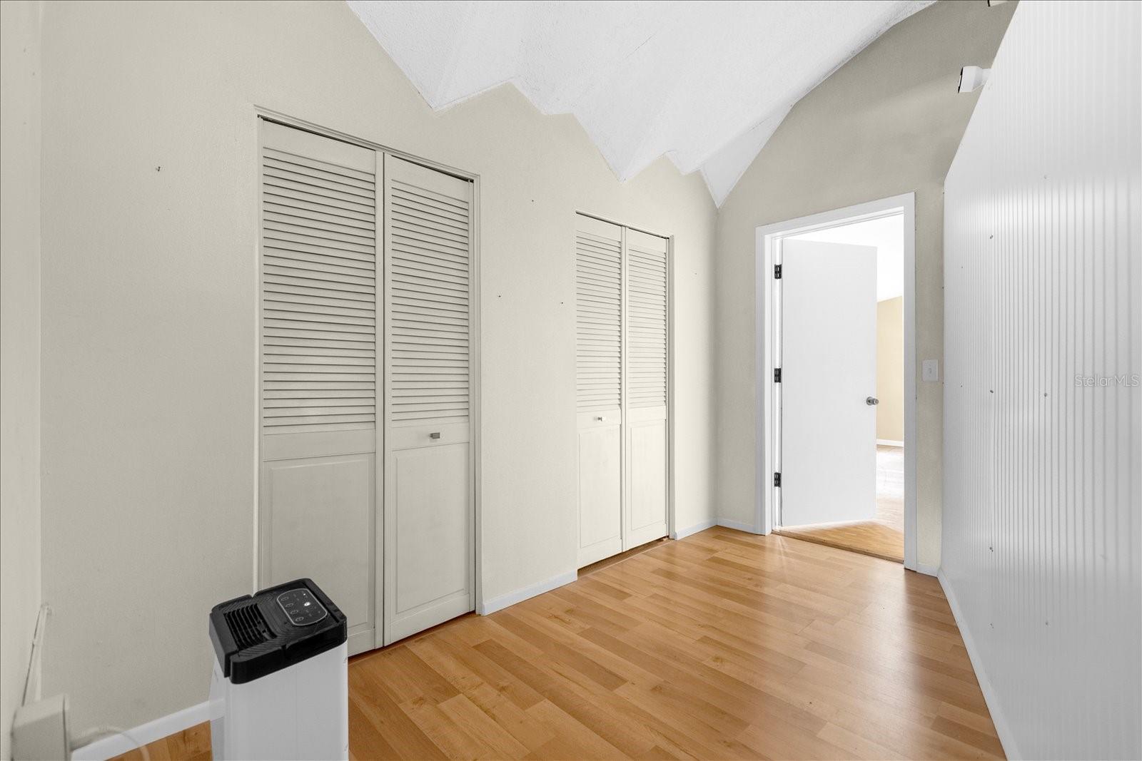 NORRIS - Residential