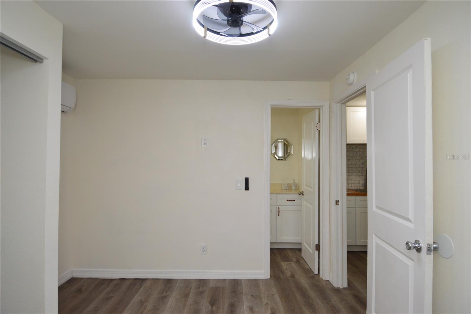 GOLFLAND OF TAMPAS NORTH SIDE - Residential Lease