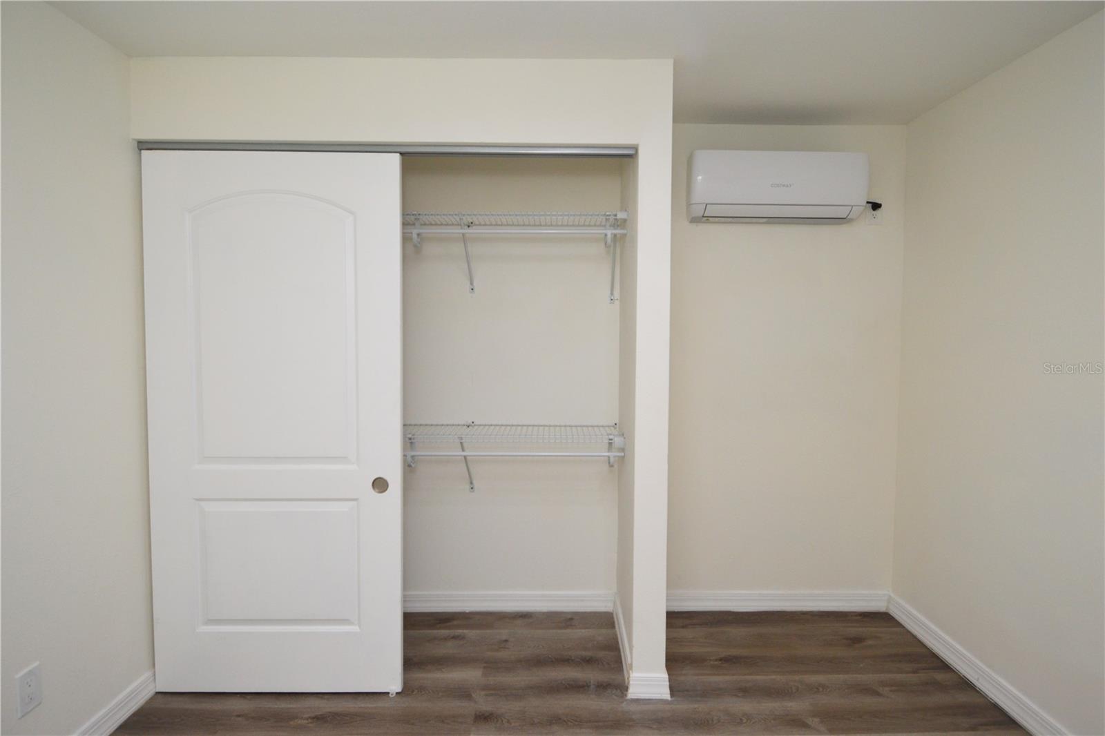 GOLFLAND OF TAMPAS NORTH SIDE - Residential Lease