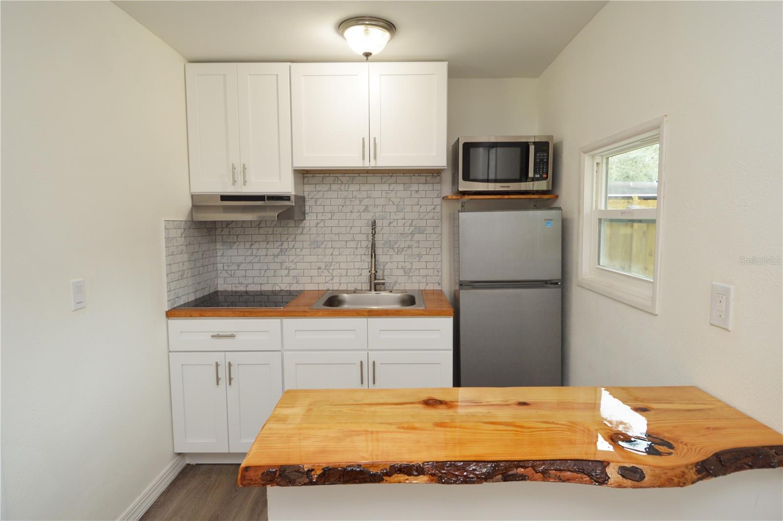 GOLFLAND OF TAMPAS NORTH SIDE - Residential Lease