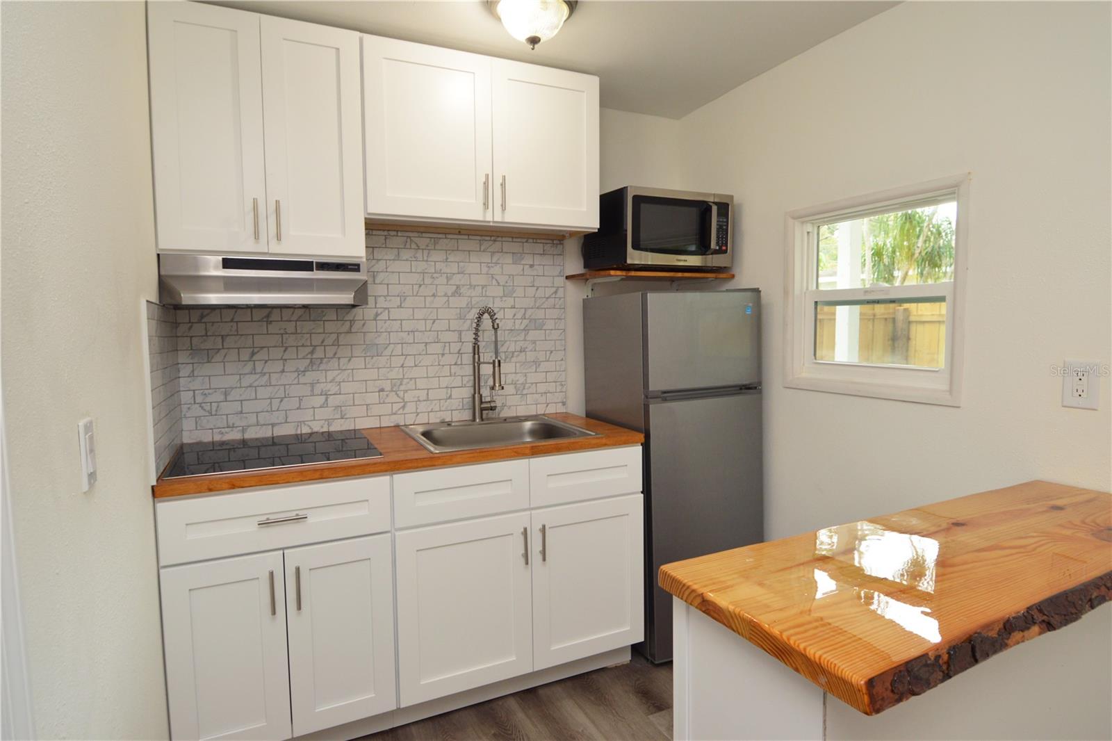 GOLFLAND OF TAMPAS NORTH SIDE - Residential Lease