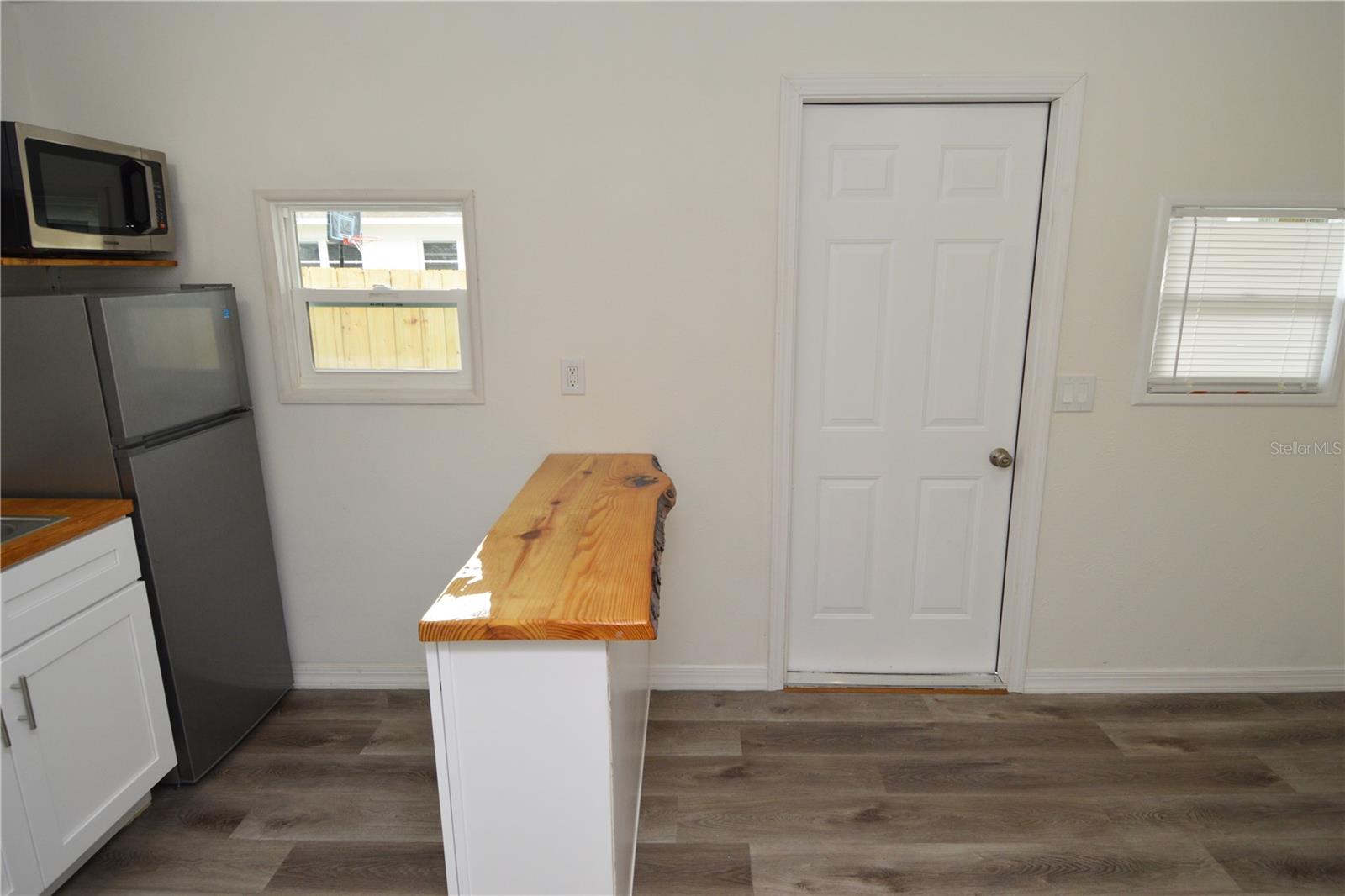 GOLFLAND OF TAMPAS NORTH SIDE - Residential Lease