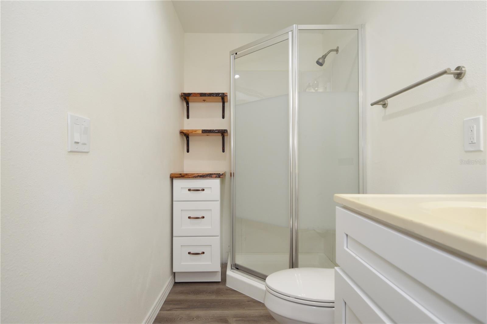 GOLFLAND OF TAMPAS NORTH SIDE - Residential Lease