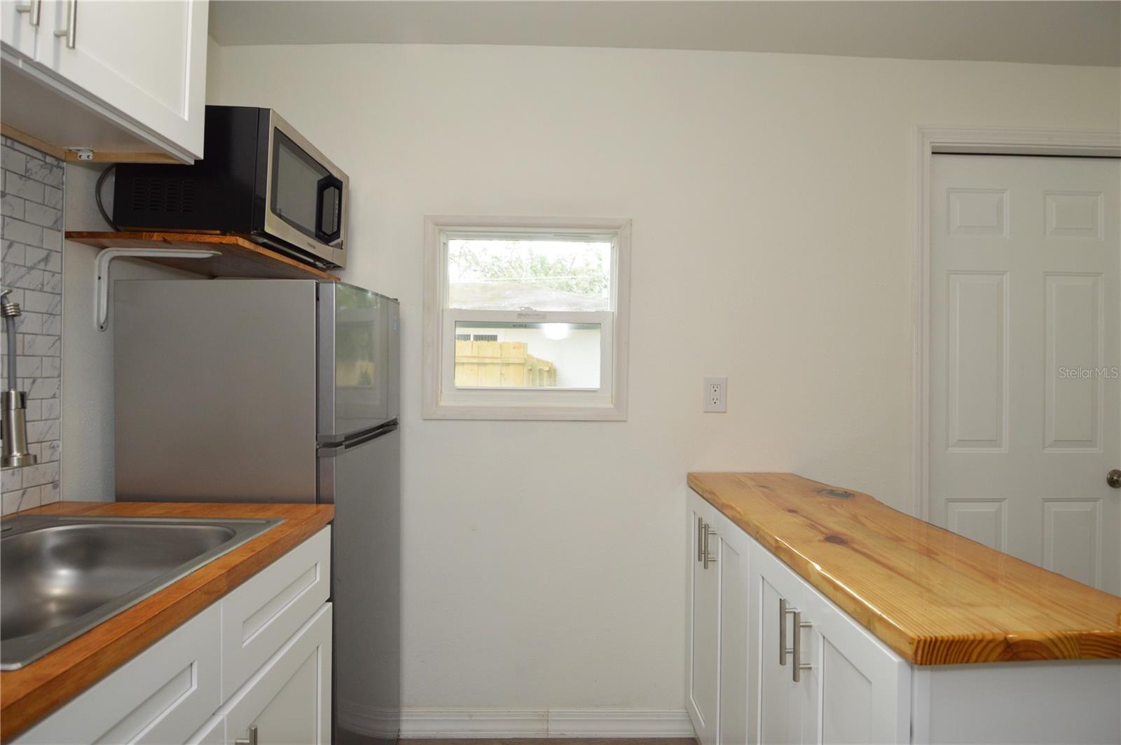 GOLFLAND OF TAMPAS NORTH SIDE - Residential Lease