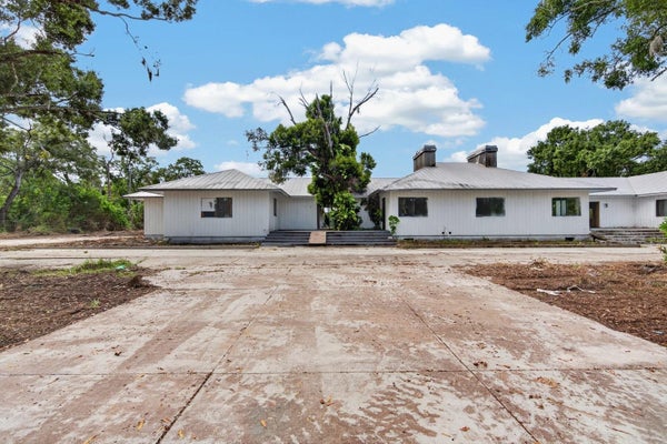 2140 DESOTO RD, SARASOTA, FL 34234 - Image d15517fc3e8ef4b3e1196ffaa8252155/997600843