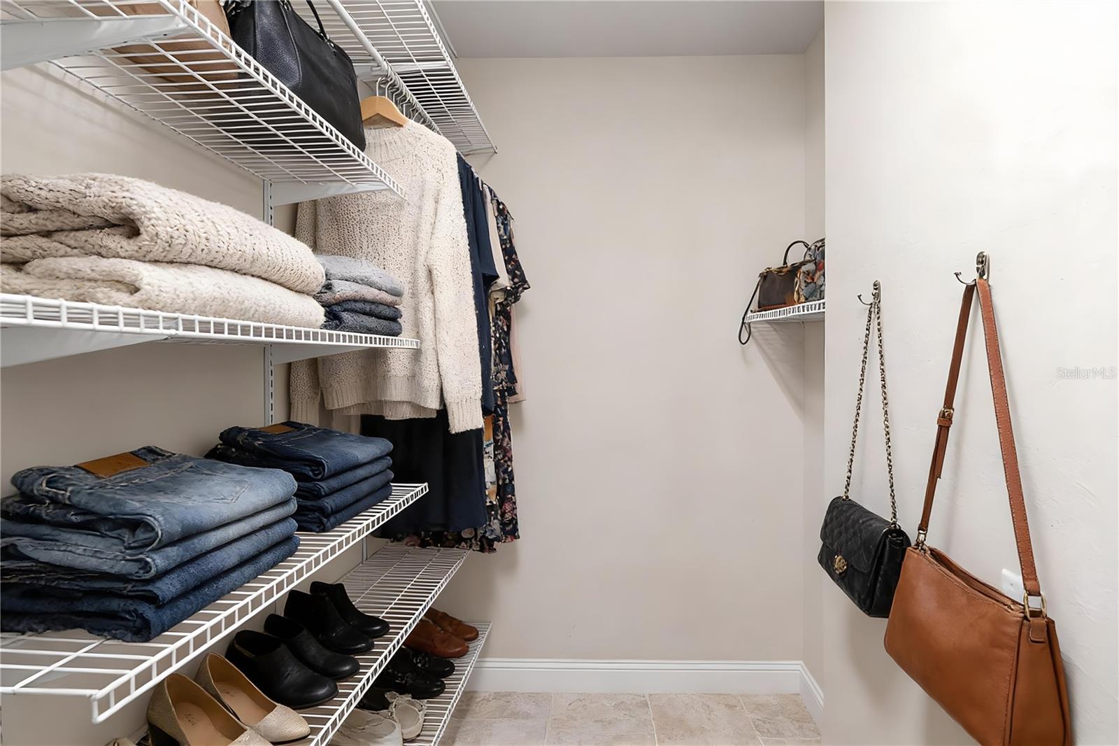 OAKMONT - Residential