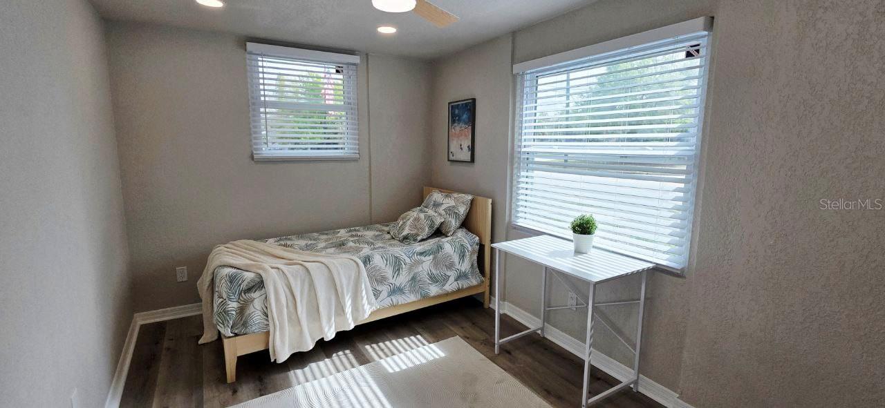 CRESTWOOD - Residential